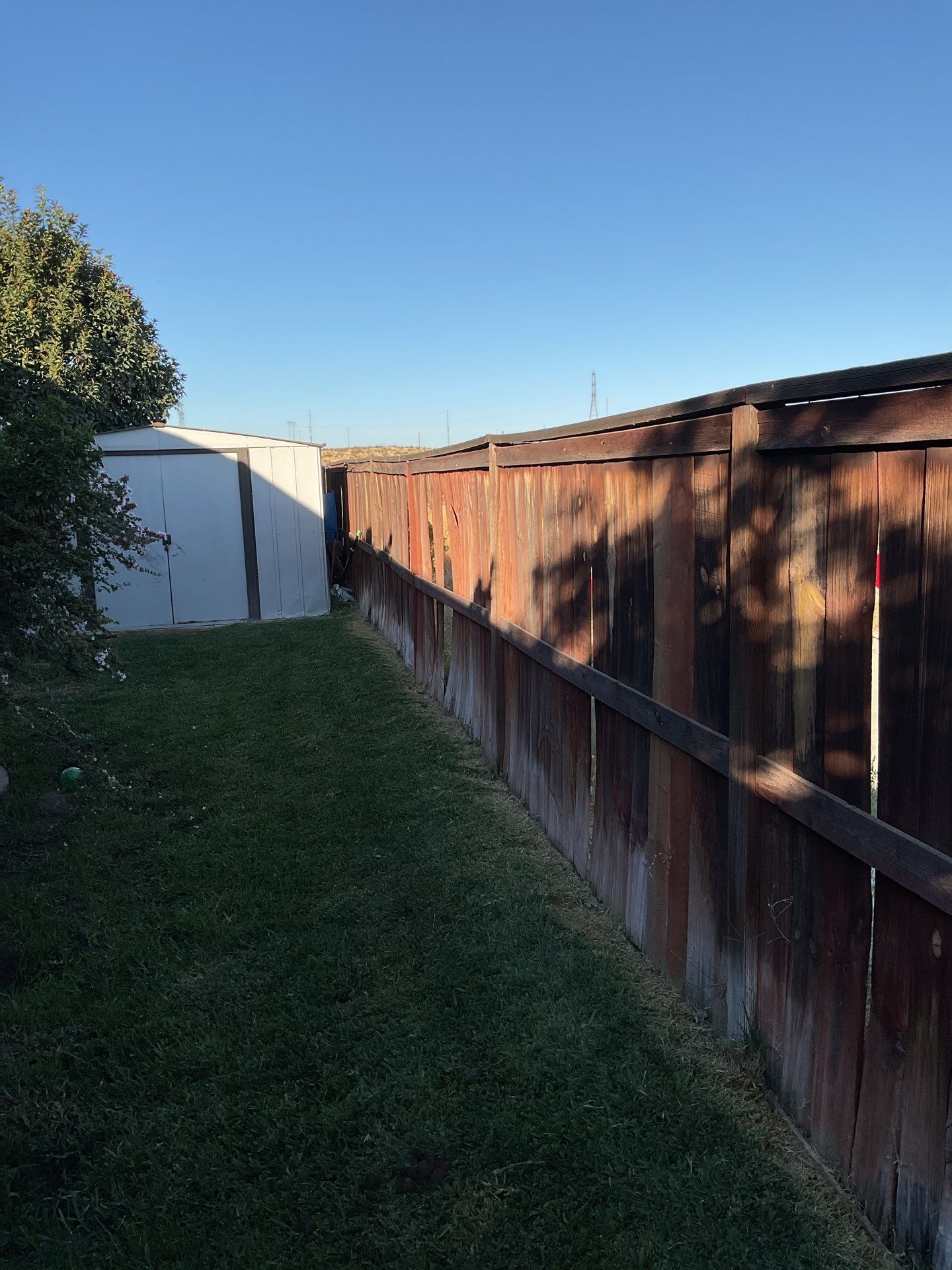 Fence Installation using Vinyl by Fence Guys Inc. 