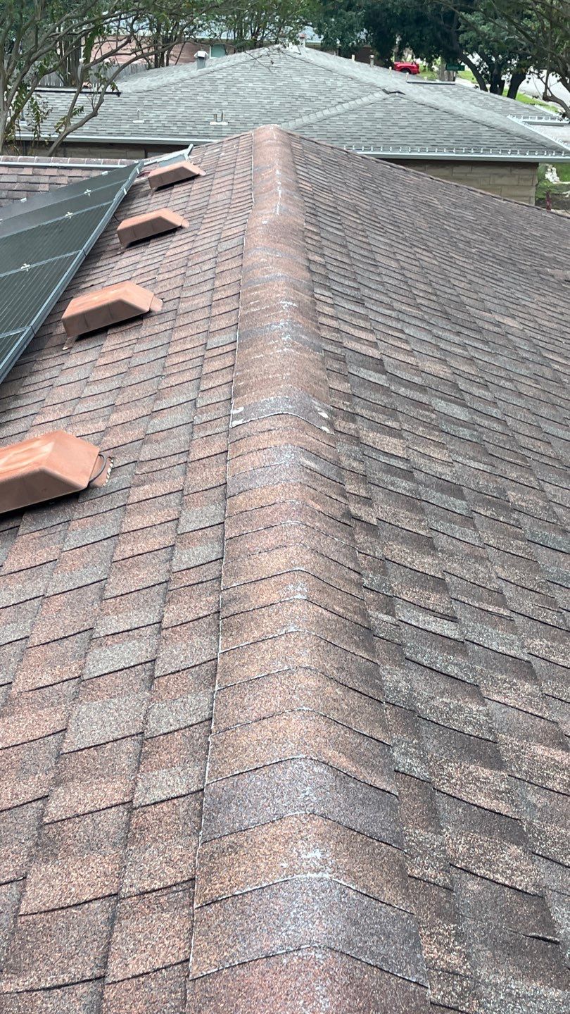 Residential Roofing Installation using Certainteed Landmark Moire Black by Galvan Roofing and Construction