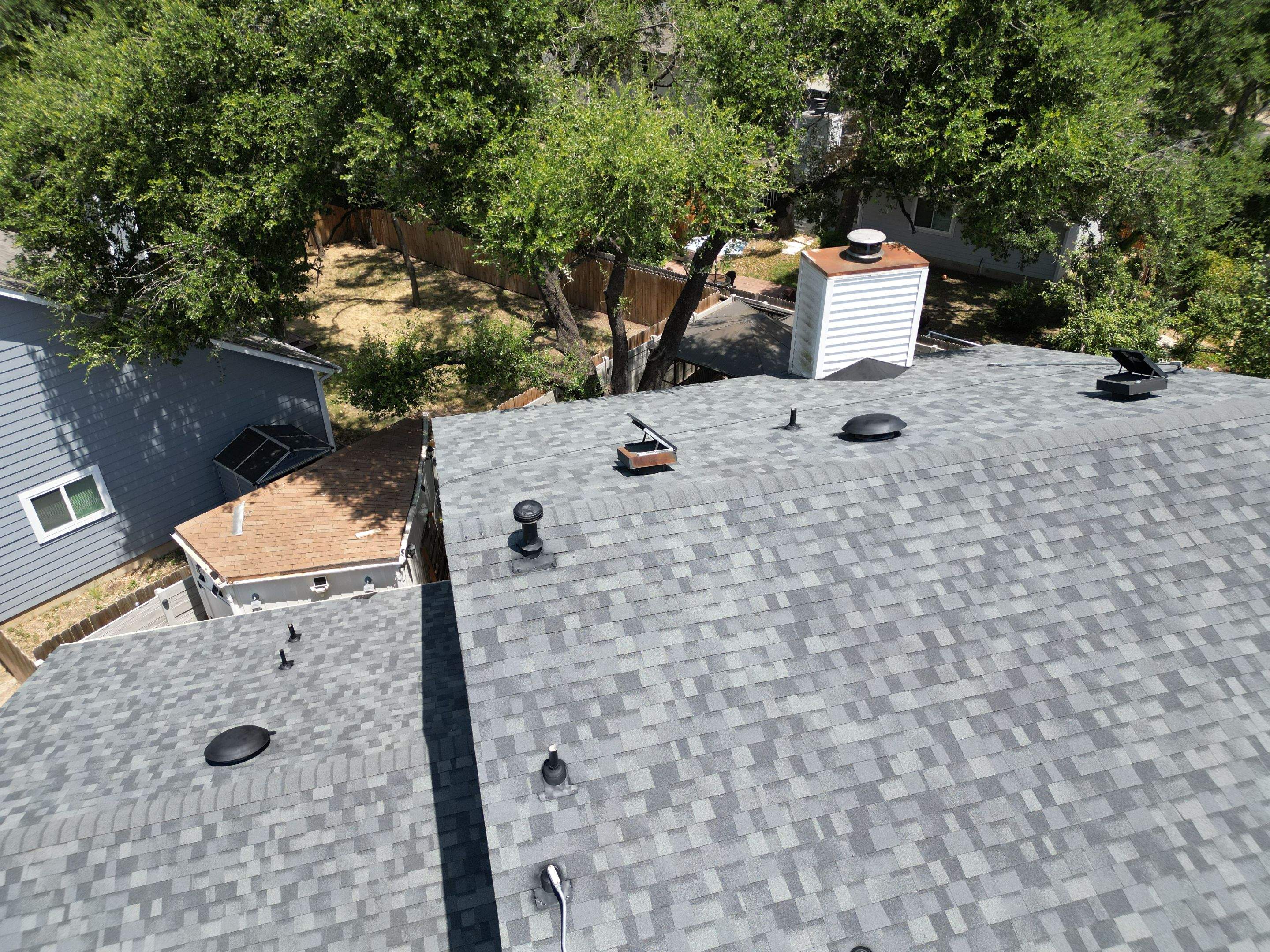 Estate Gray - Owens Corning TruDefinition Duration by RoofsOnly.com