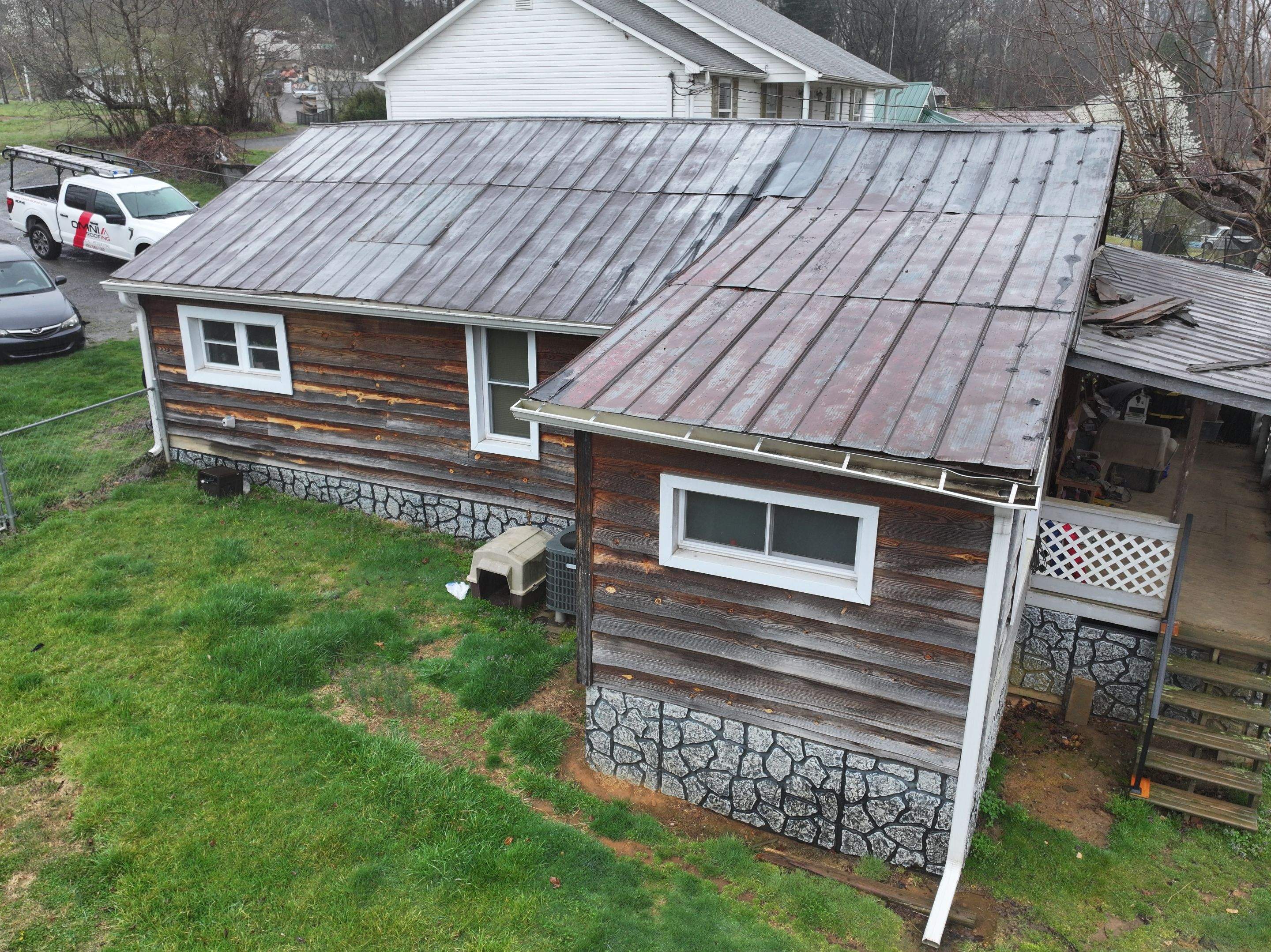 Dameron Residence by Omnia Roofing