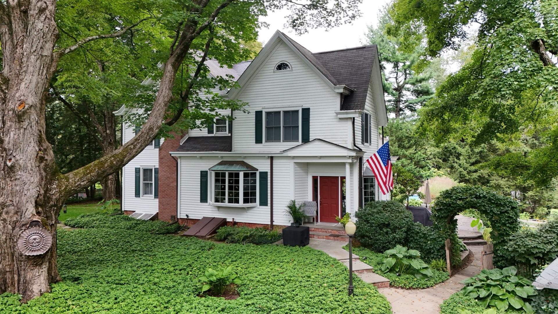 Project in Cortlandt by Hudson Exteriors