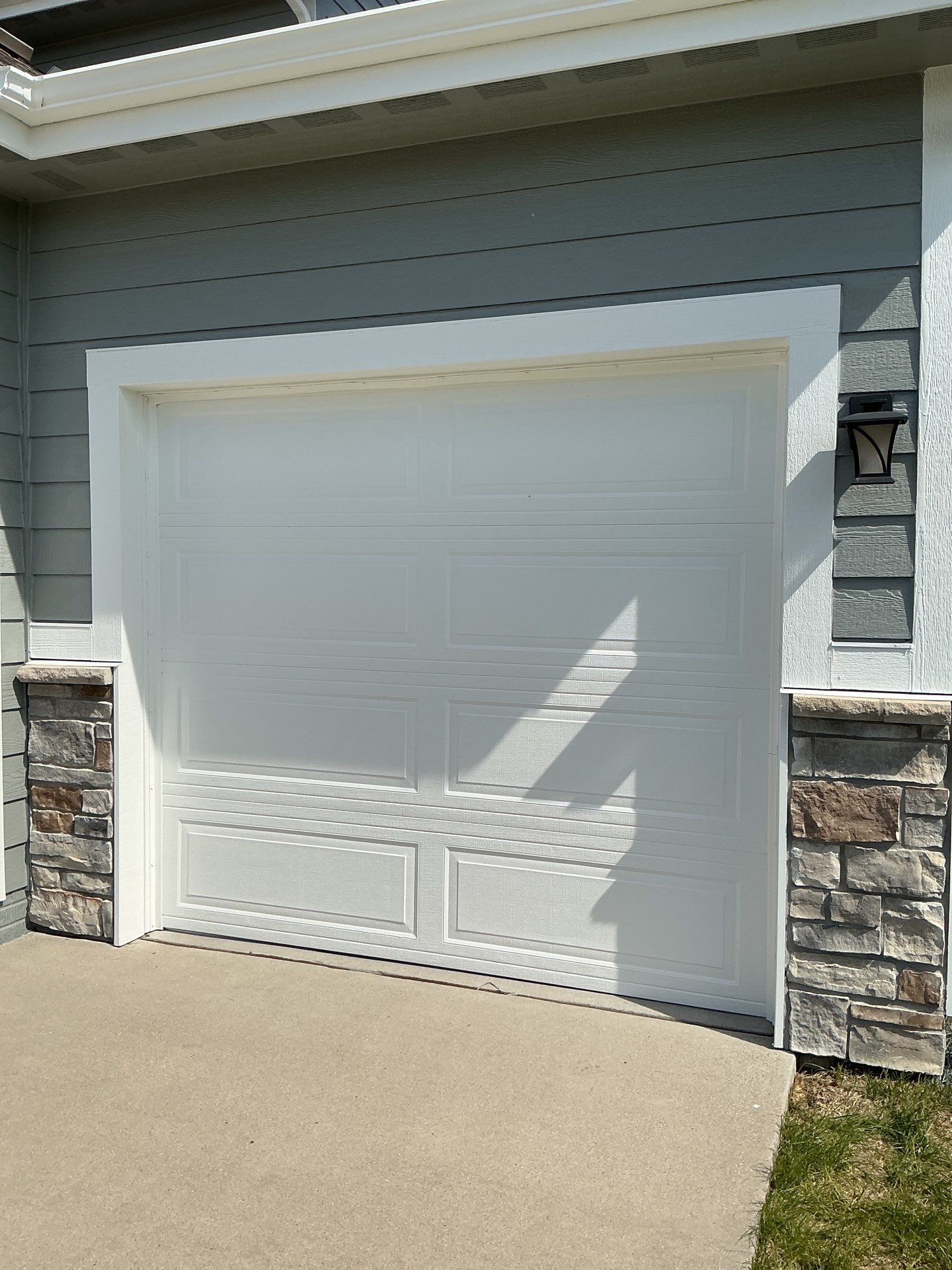 Residential Exterior Repaint in Ankeny by Midwest Paint LLC