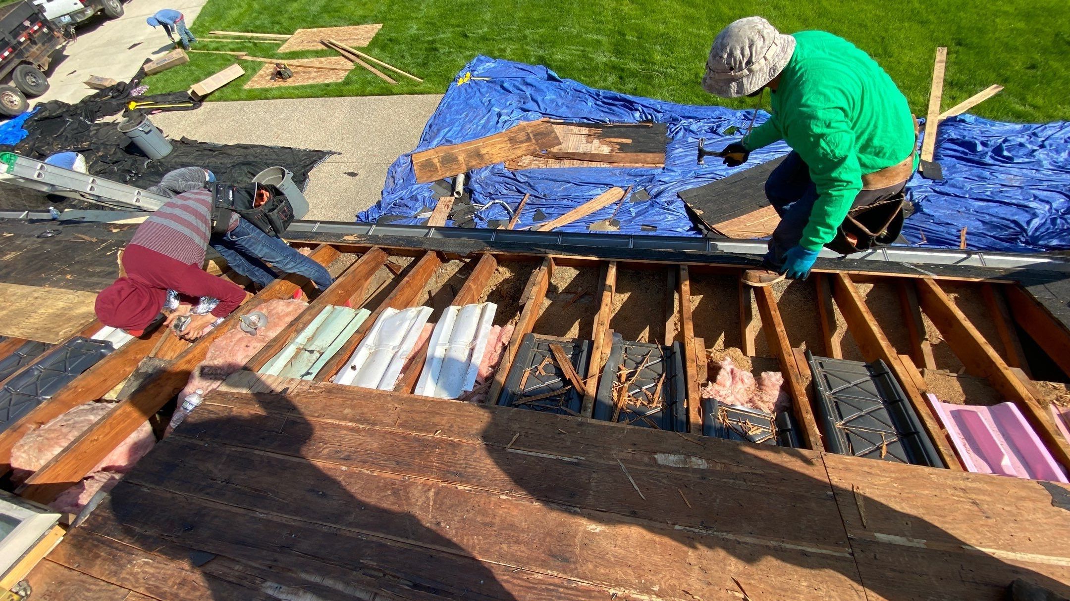Roof Replacement using CertainTeed Landmark by 180 Contractors
