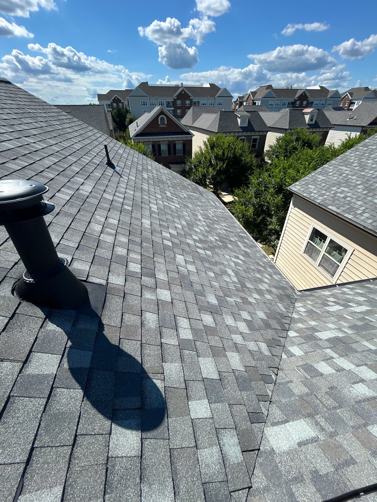 Ashburn: Residential Roof Replacement  with CertainTeed Landmark Pro in Max Def Georgetown Gray by RM Banning, Inc.