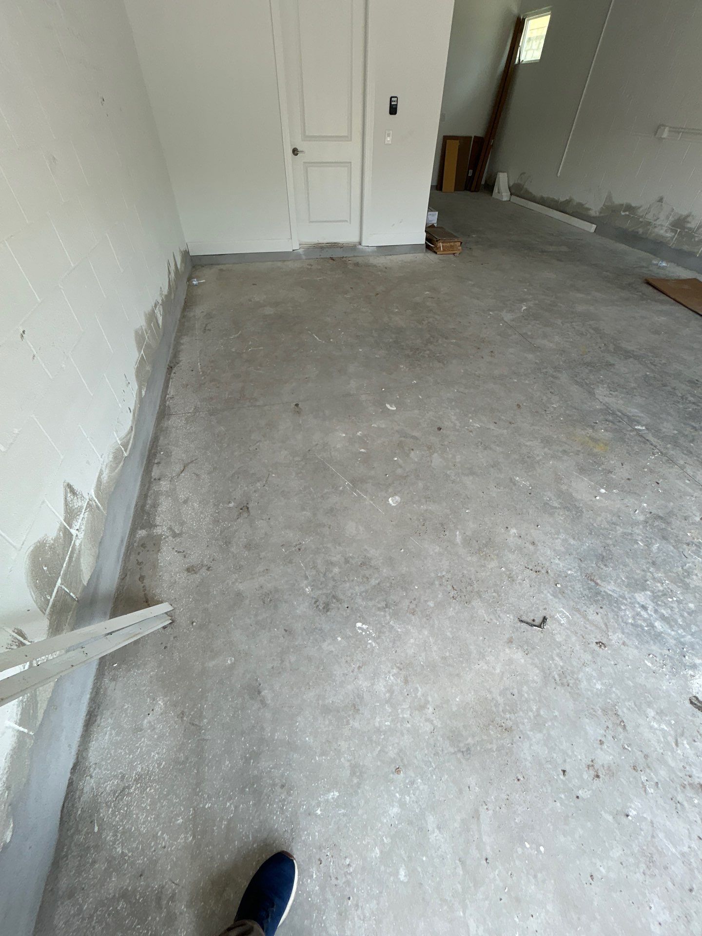 Custom Epoxy Floor Coating for Wesley Chapel Garage by Performance Floors & Coating