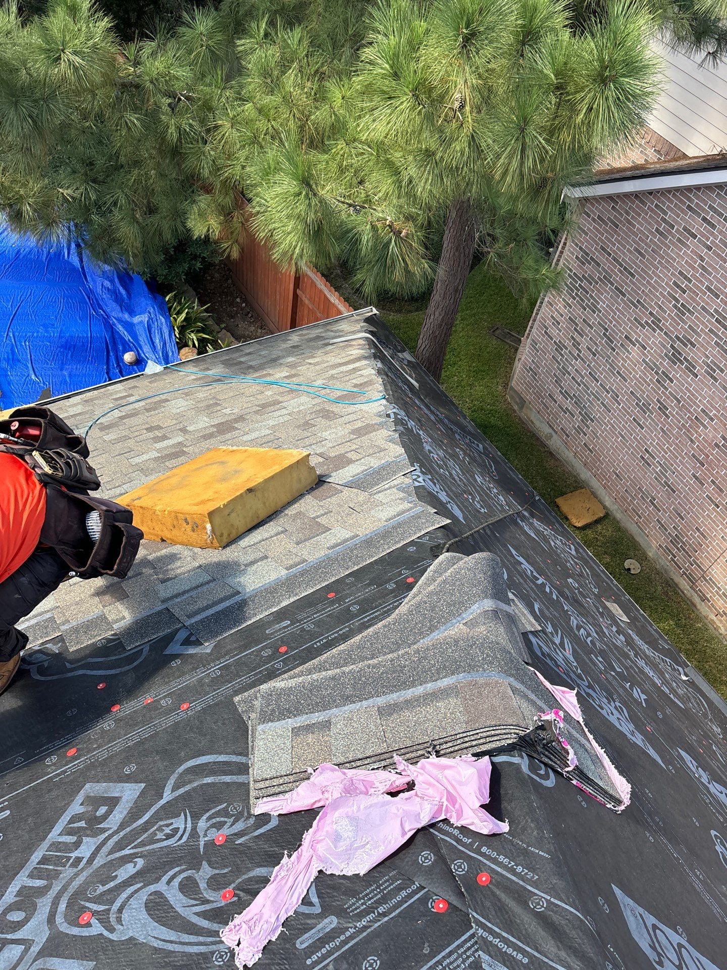 Residential Roofing Installation using Owen's Corning Duration (Lifetime) Shingles by Roof Repair Company