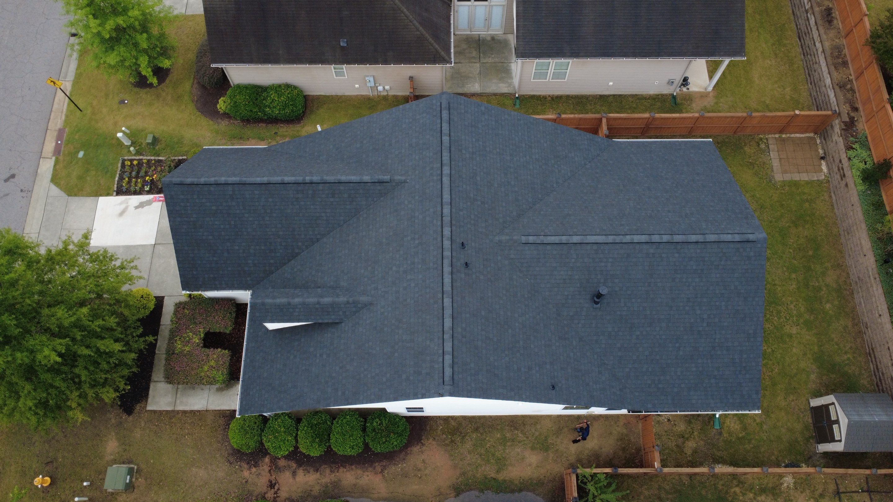 Atlas Pinnacle Pristine Black Shadow by Alpha Sky Roofing