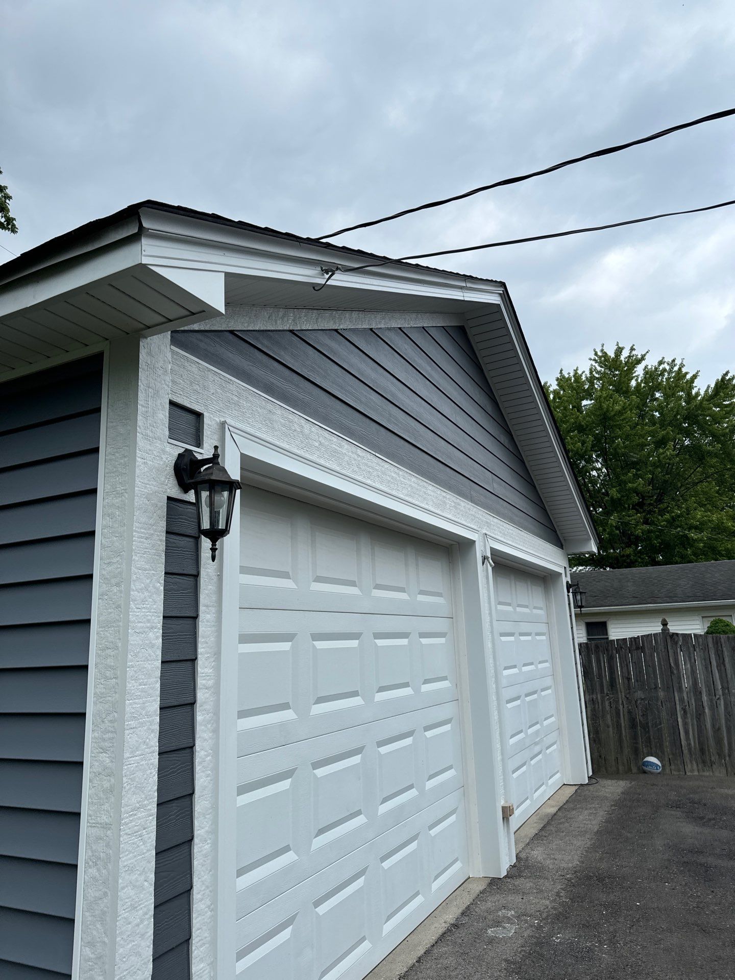 Project in New Whiteland by Moss Roofing