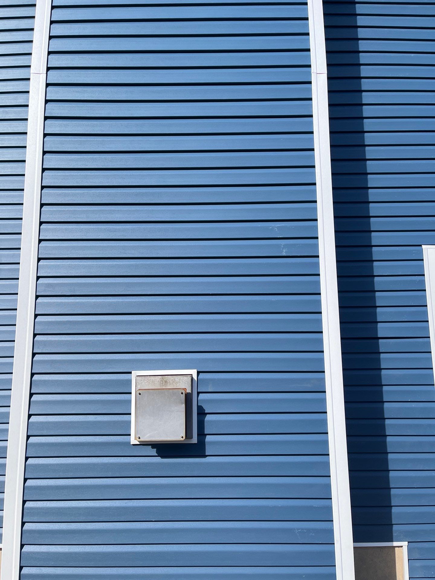 Orem | Complete Vinyl Siding Upgrade | Bayou & White    by Ideal Siding Utah