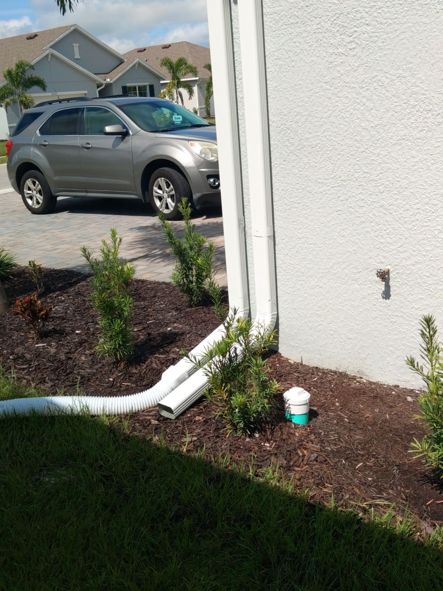 White Seamless Gutters for Beachfront Homes  by Gutter Professors