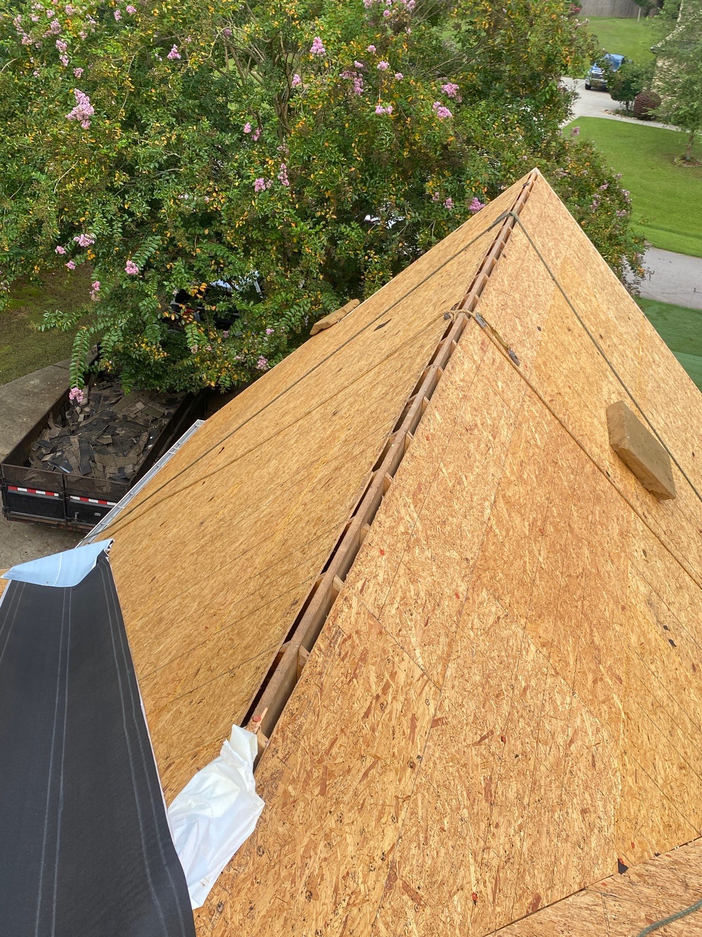 Roof Replacement - Certainteed Landmark Charcoal by Pro Performance Roofing