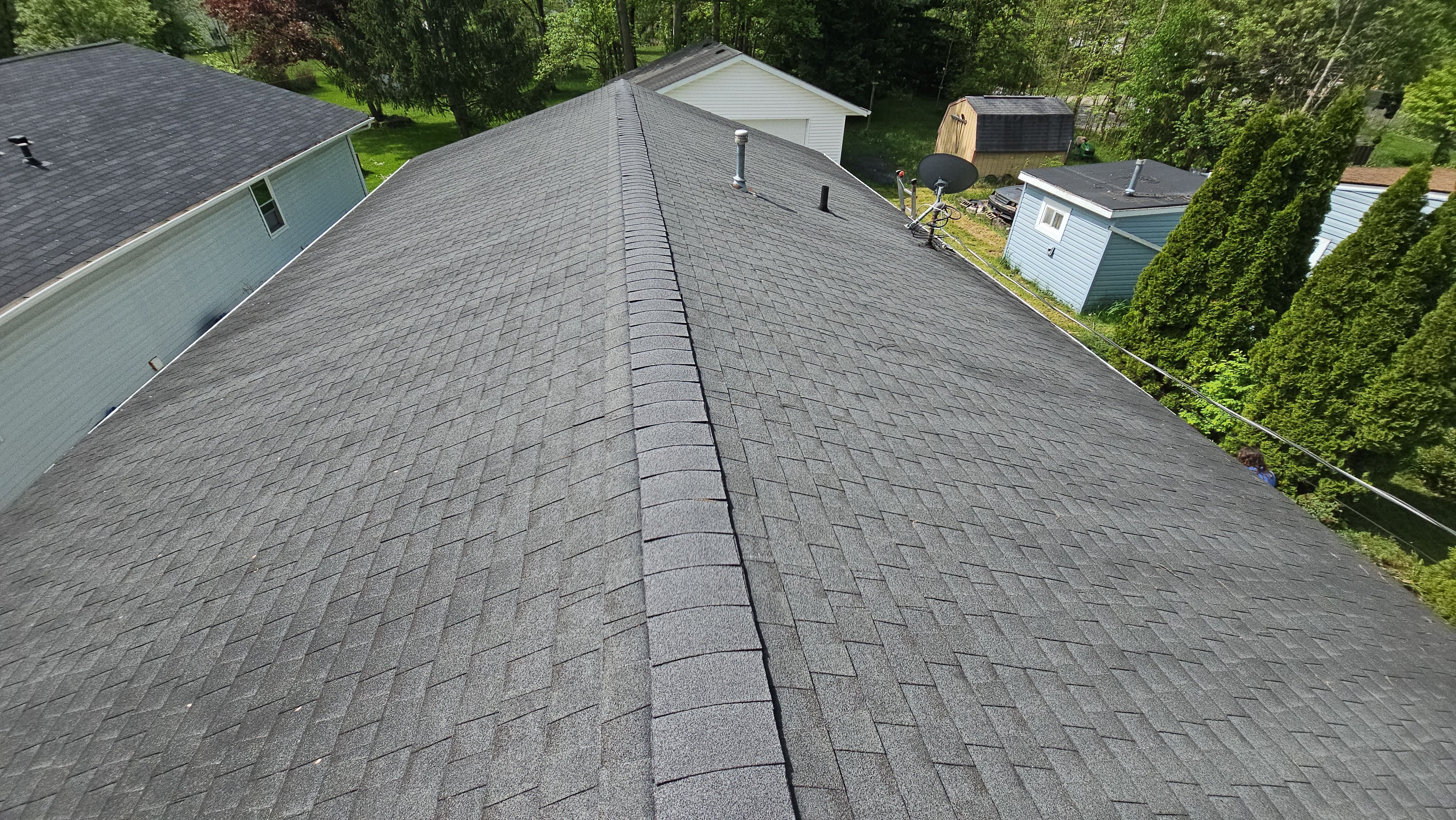 Atlas Pinnacle, Color, Coastal Granite, Drip Edge, Color, Birch White by Eagle Eye Roofing