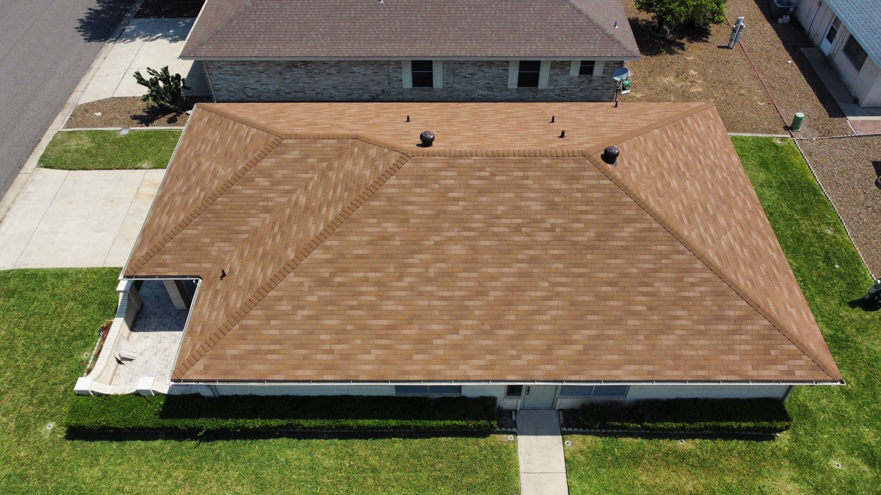 3 Tab Shingle Roof using Owens Corning Supreme by Bison Roofing
