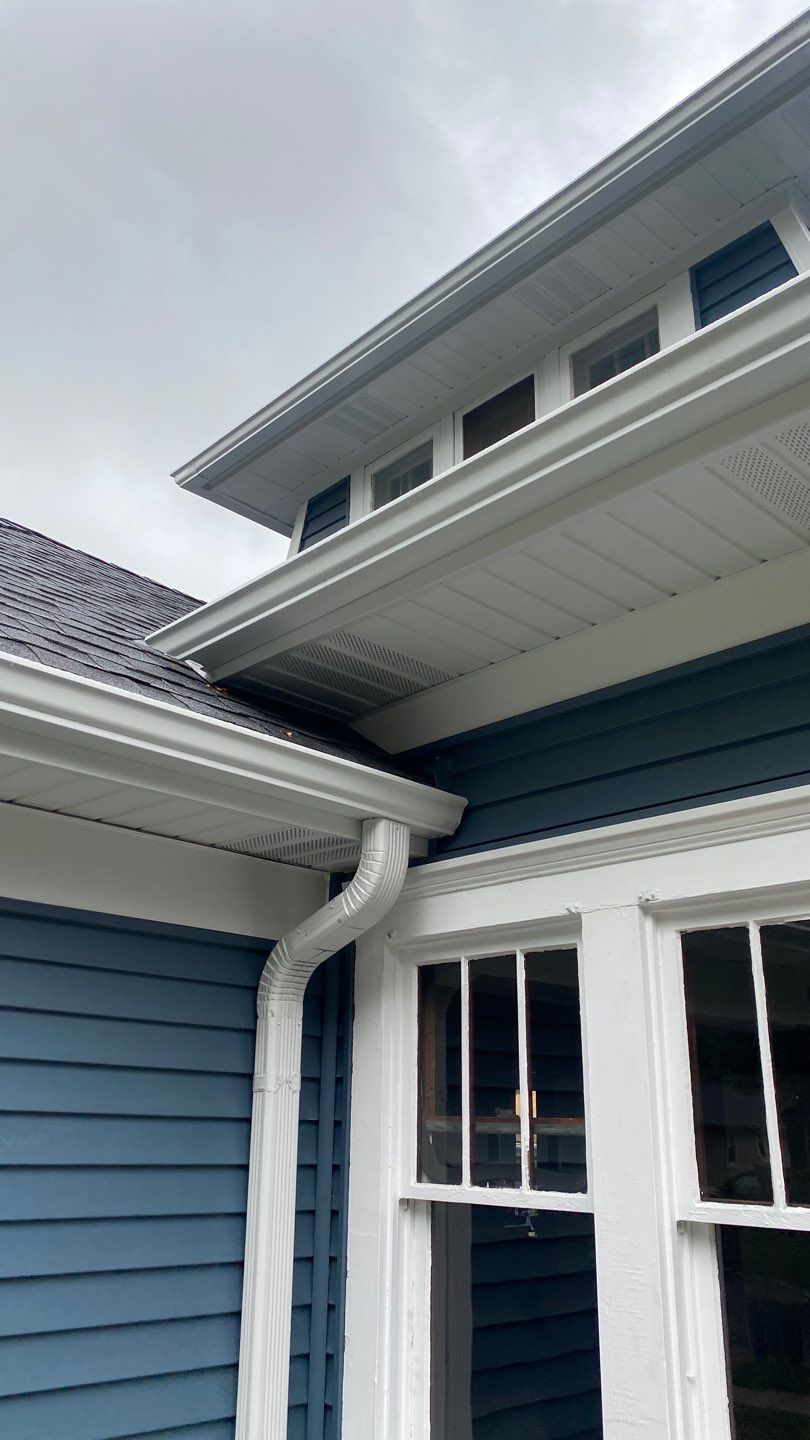 Asphalt Roof, Vinyl Siding, and Aluminum Gutter Replacement by Custom Installations