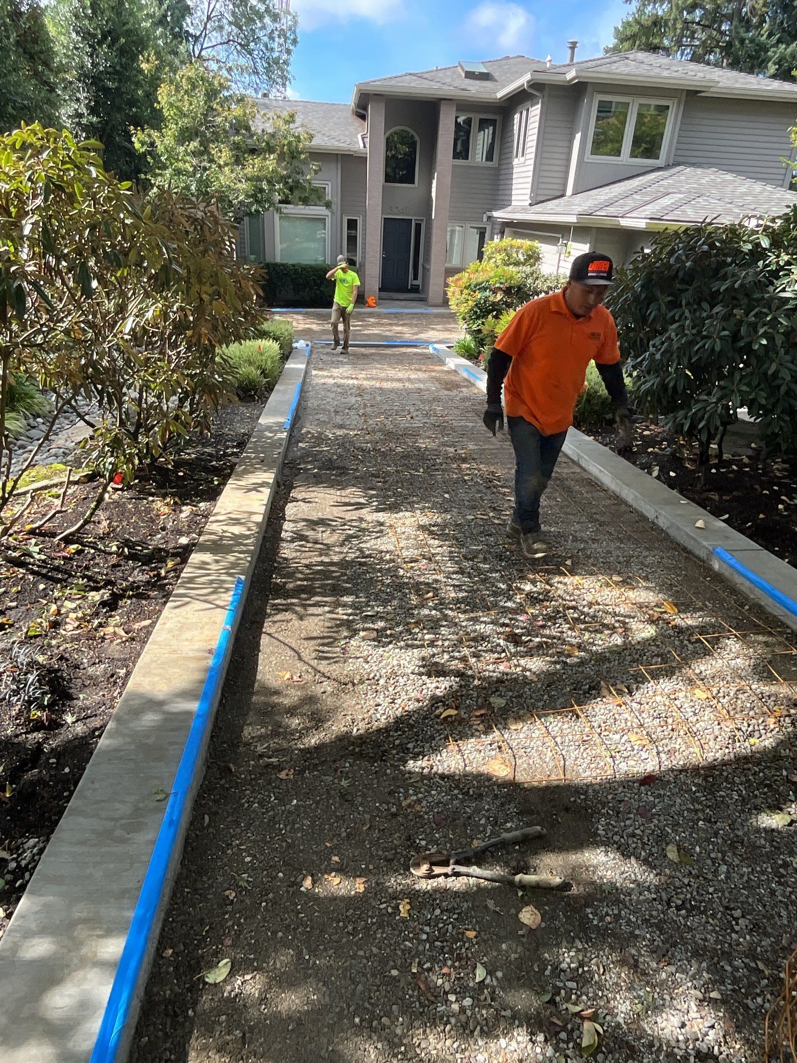 Eggers | Aggregate Finish Driveway, Concrete Project  by Jireh Asphalt & Concrete Inc 