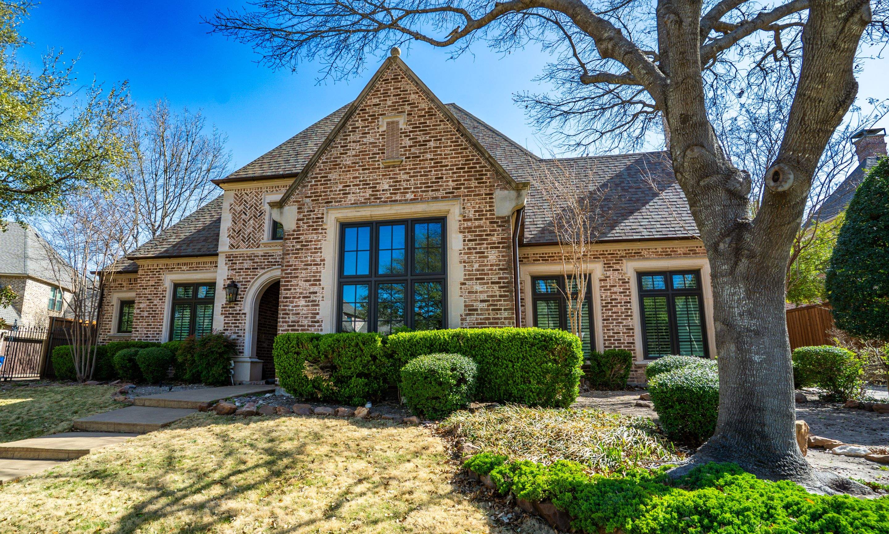 Project in Frisco by WOODRUFF WINDOWS