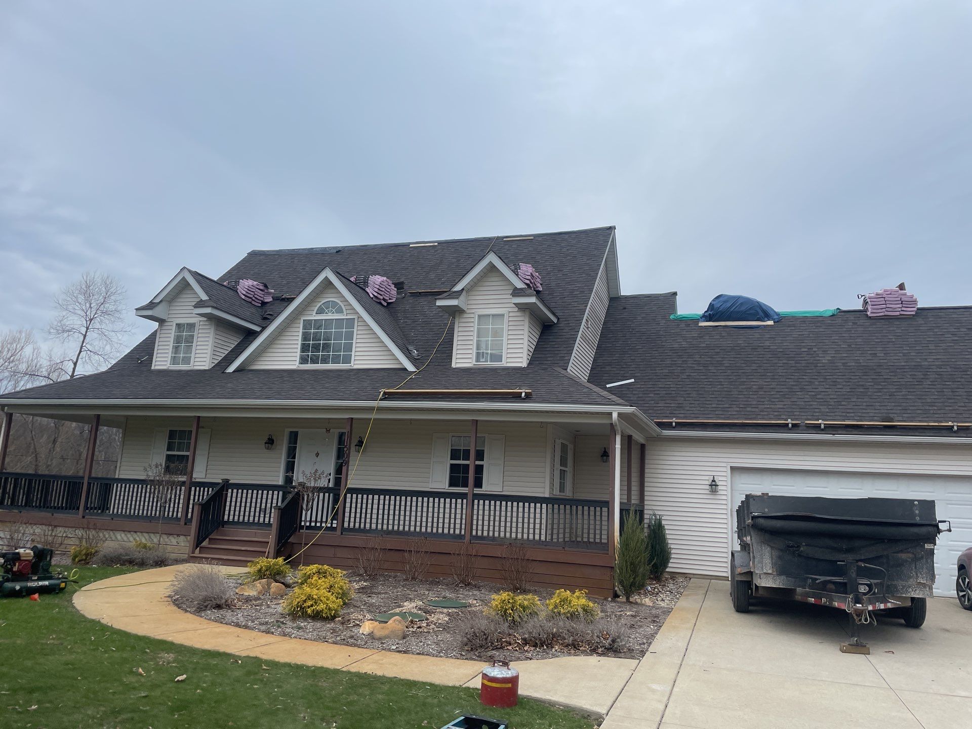 Roof Replacement using Owens Corning by 180 Contractors