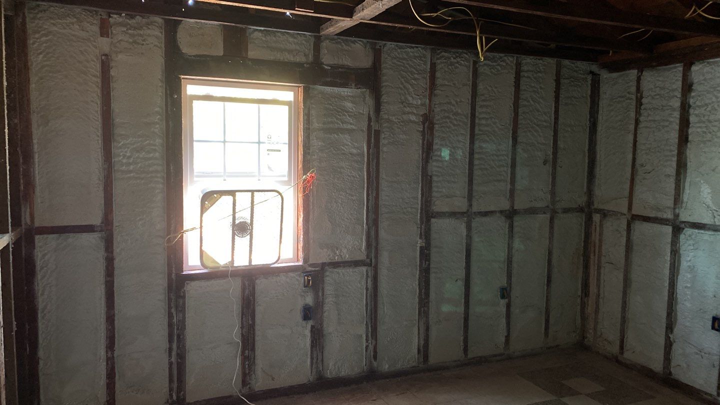 Spray Foam Insulation on small room by Straight Edge Roofing Inc