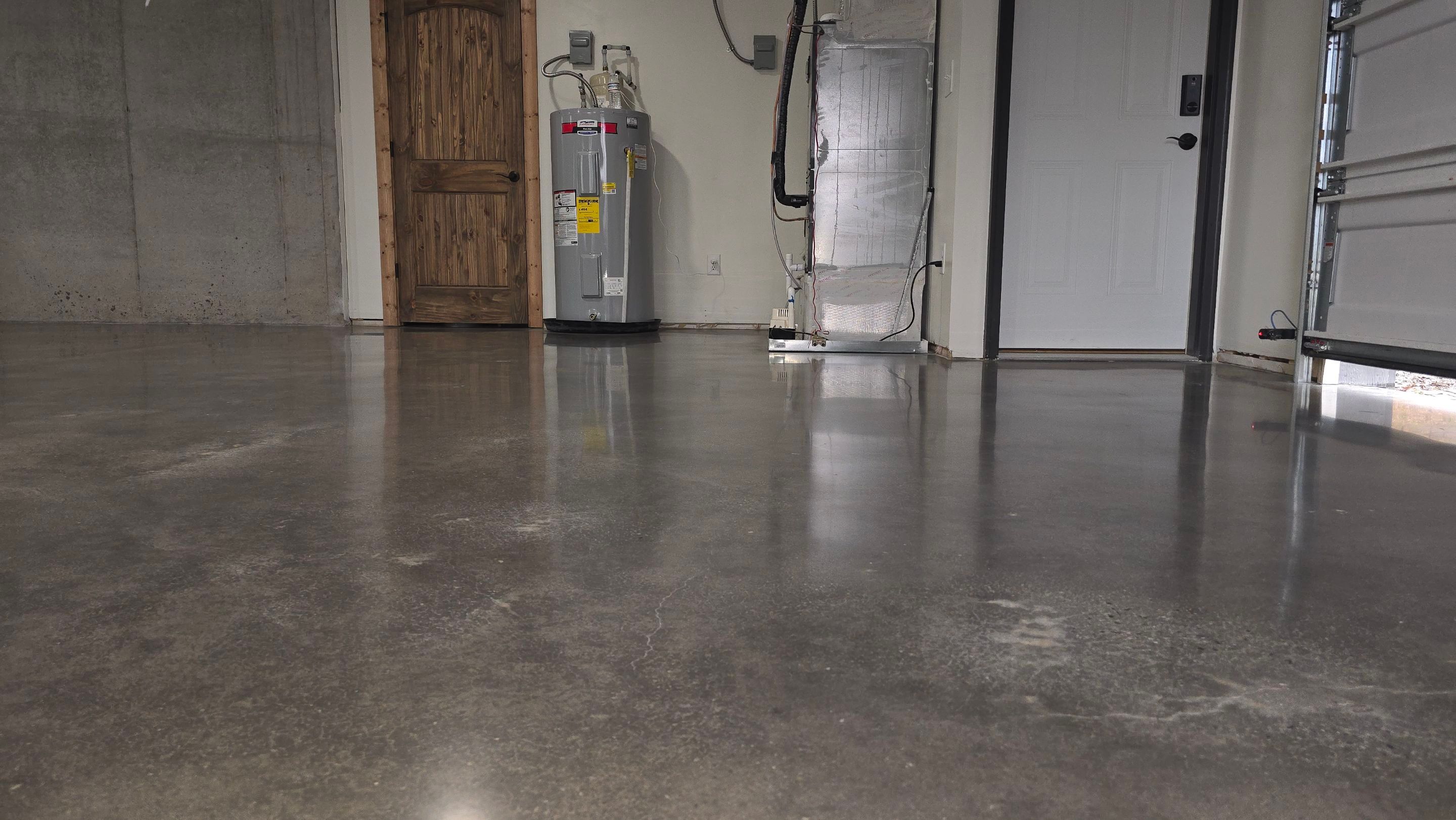 Polished Garage Floor  by Elite Floor Solutions