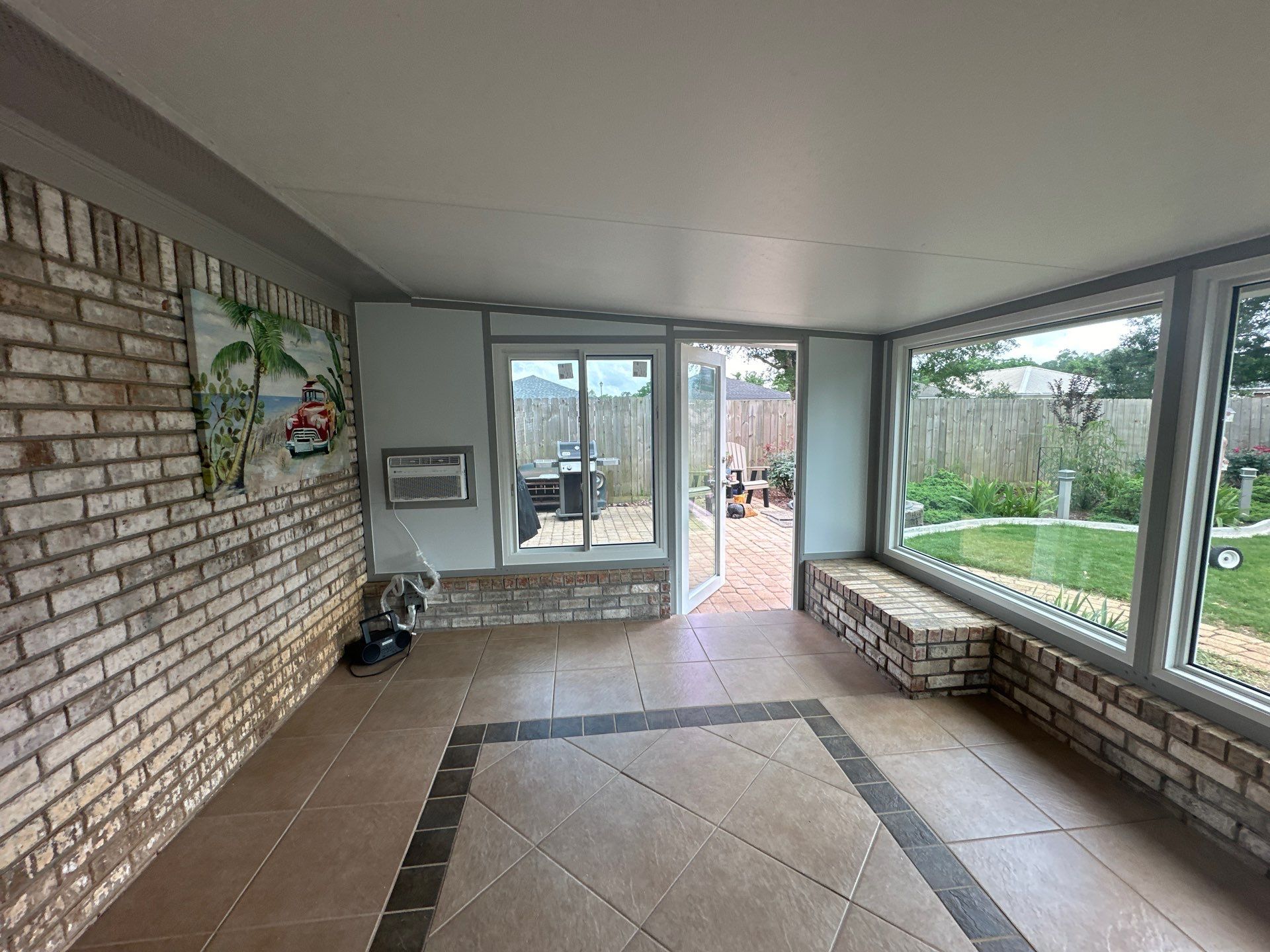 Glass Room using Colorbeam by Titan Sunrooms