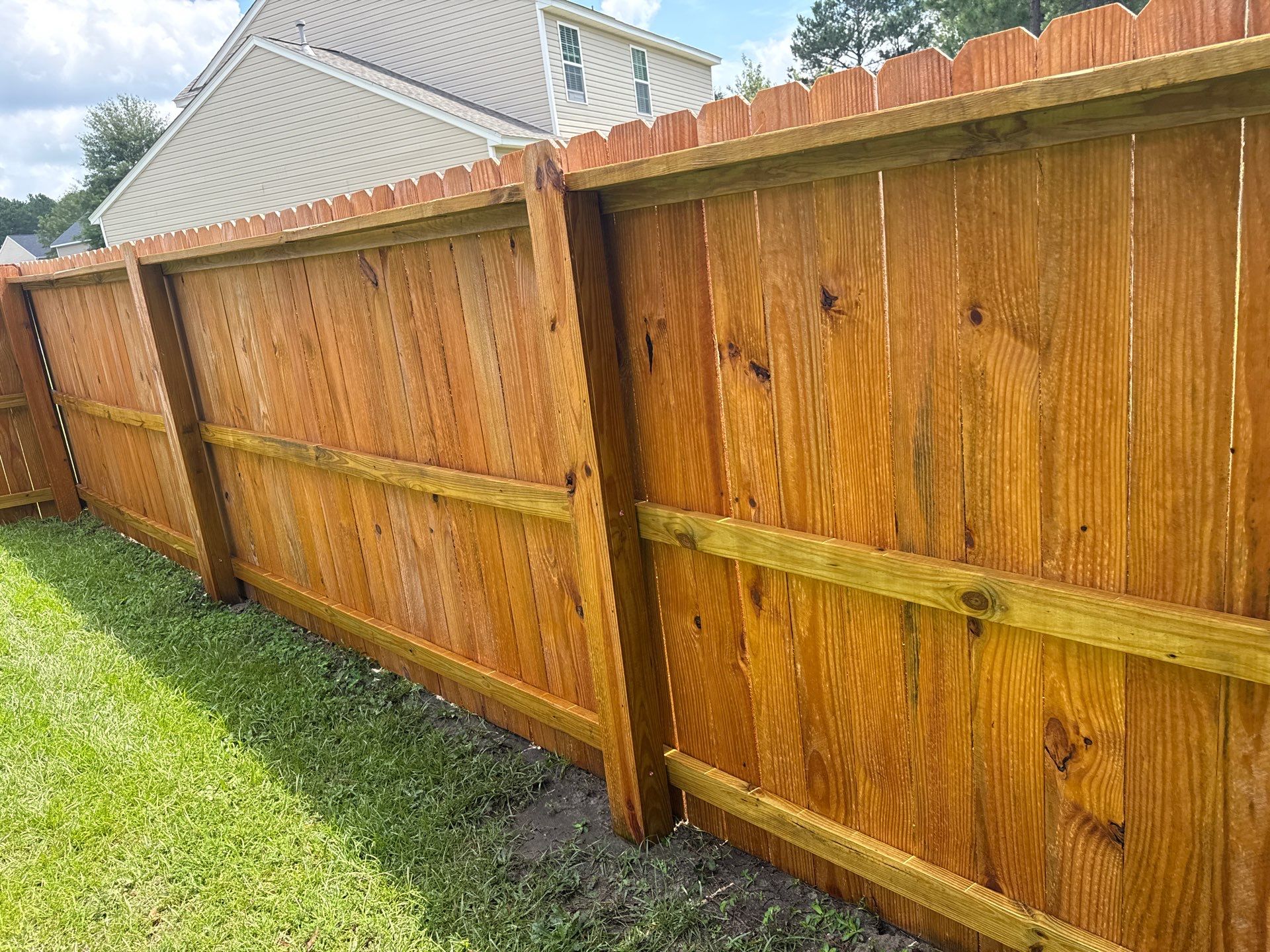Wood Fence and Wood Deck using Wood Sealant by DuraSeal