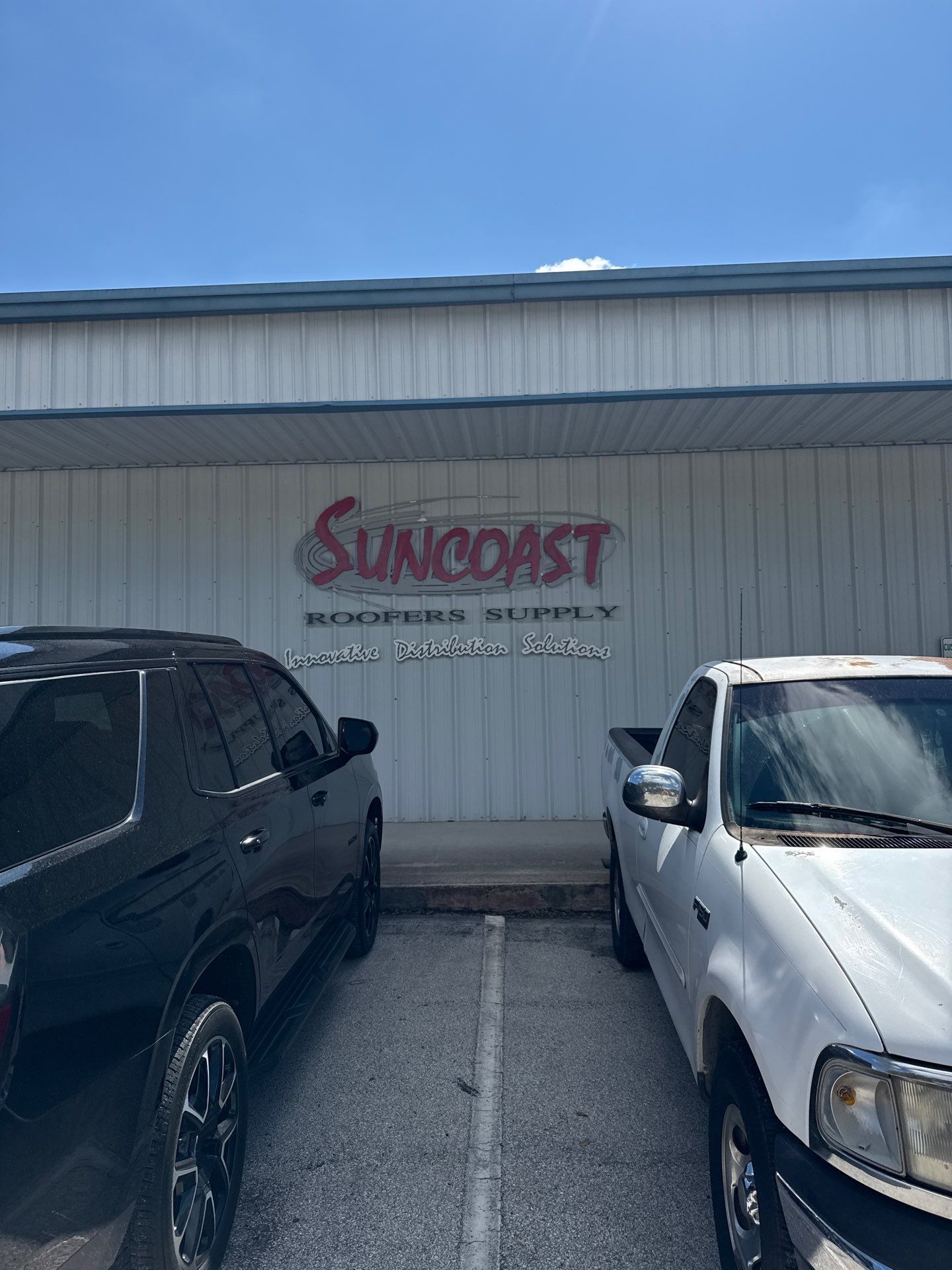 Clean Gutters and Seal Seams in Lakeland FL by Gutter Professors