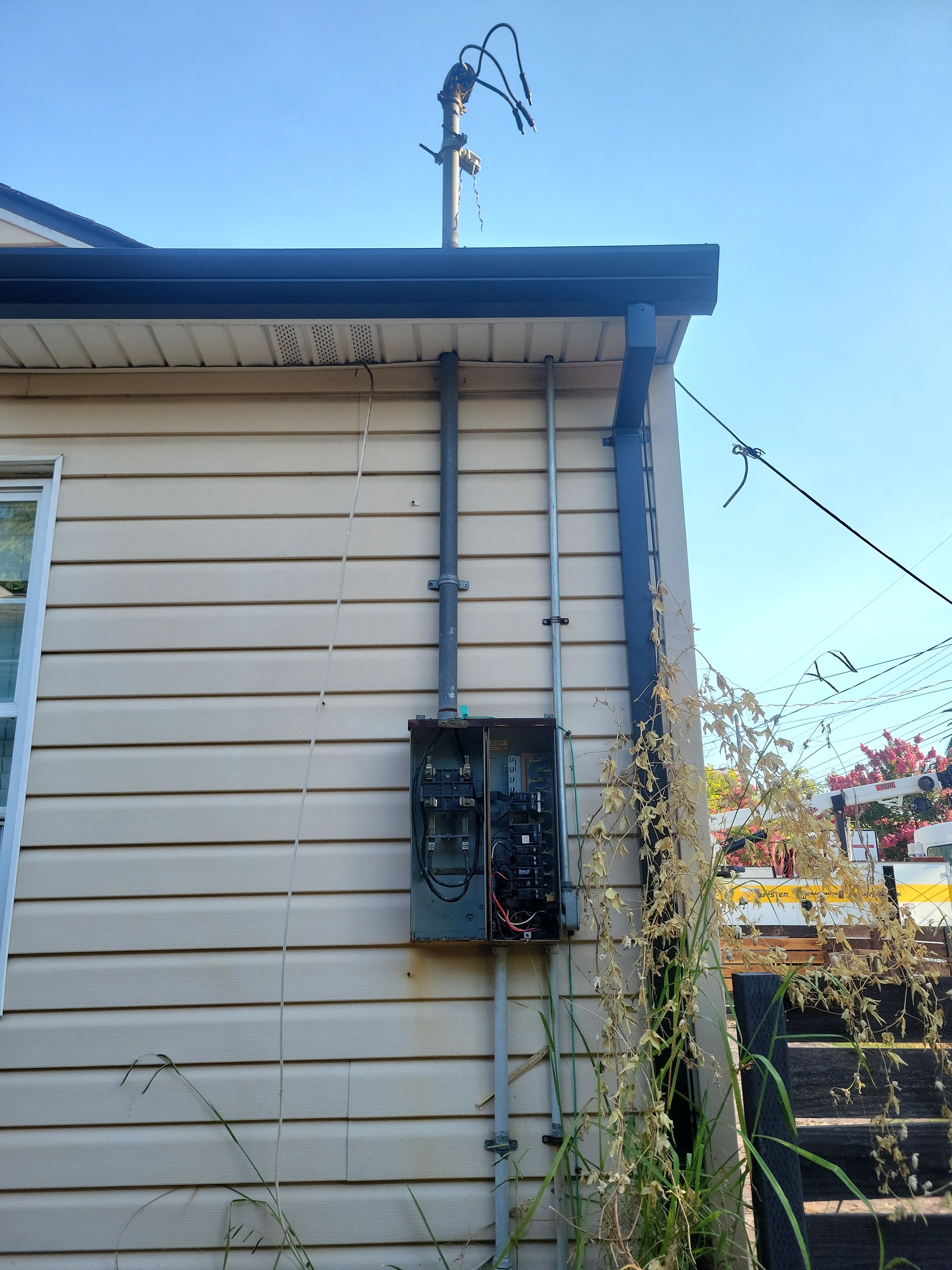 200a mpu by Peach Electric Inc