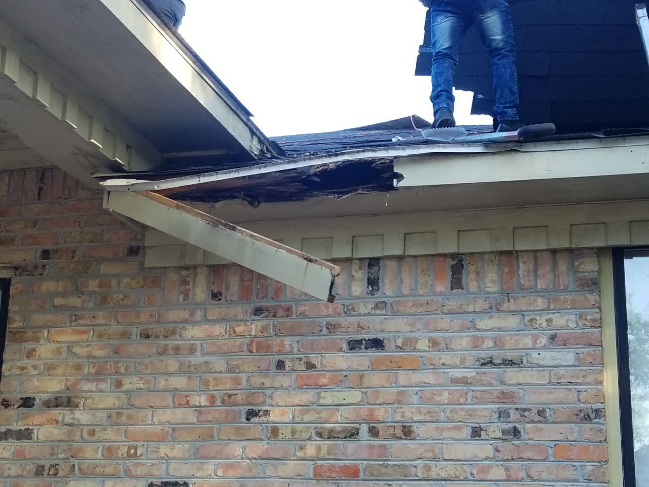 Residential Roofing Installation using Roof Replacement by American Roofing & Construction LLC