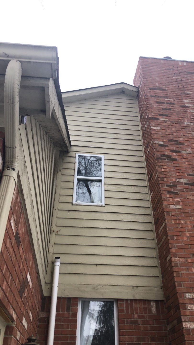 Siding Replacement using CertainTeed Landmark by 180 Contractors