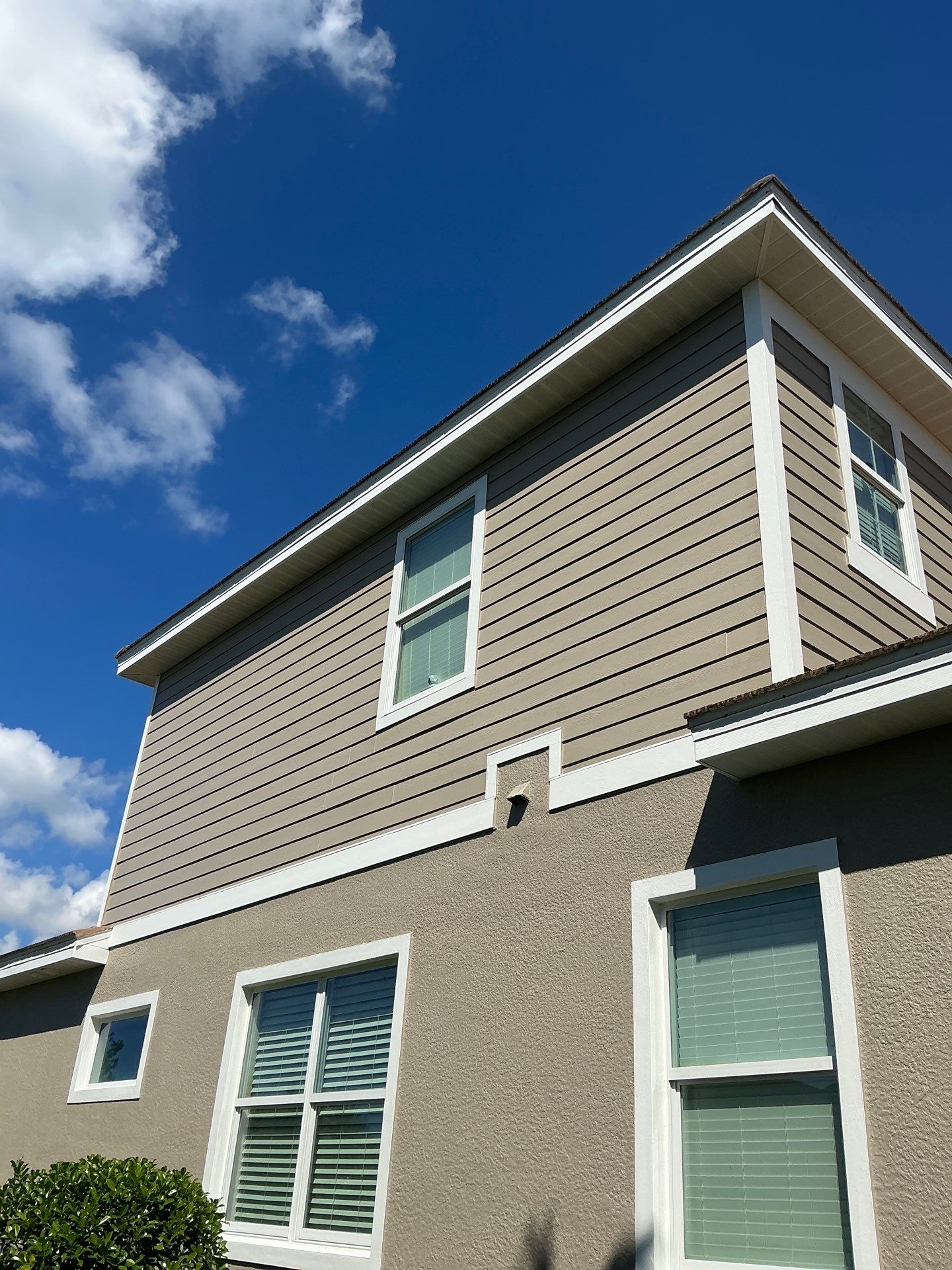 Bronze Downspouts & 7-Inch K-style Seamless Gutter Installation in Fort Myers FL by Gutter Professors