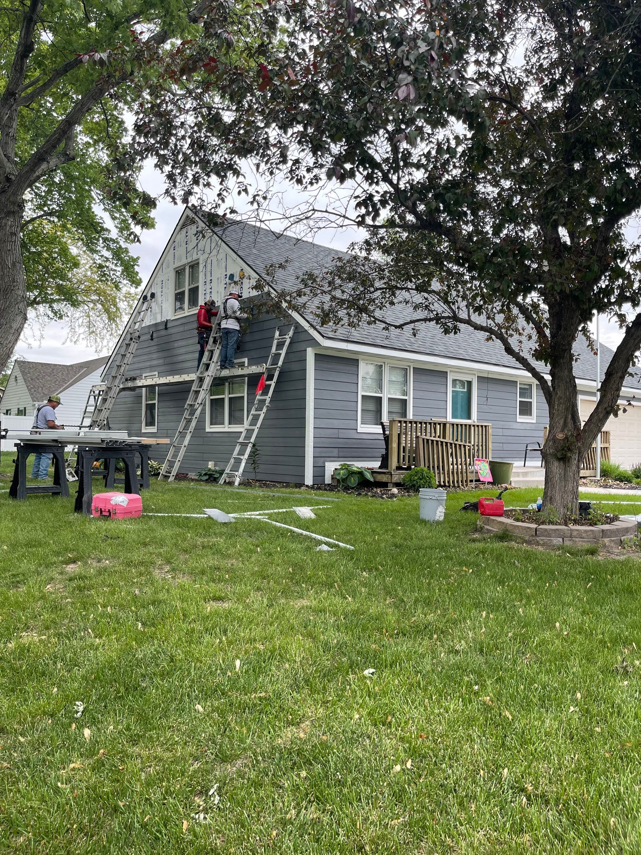 James Hardie by Lightning Exteriors