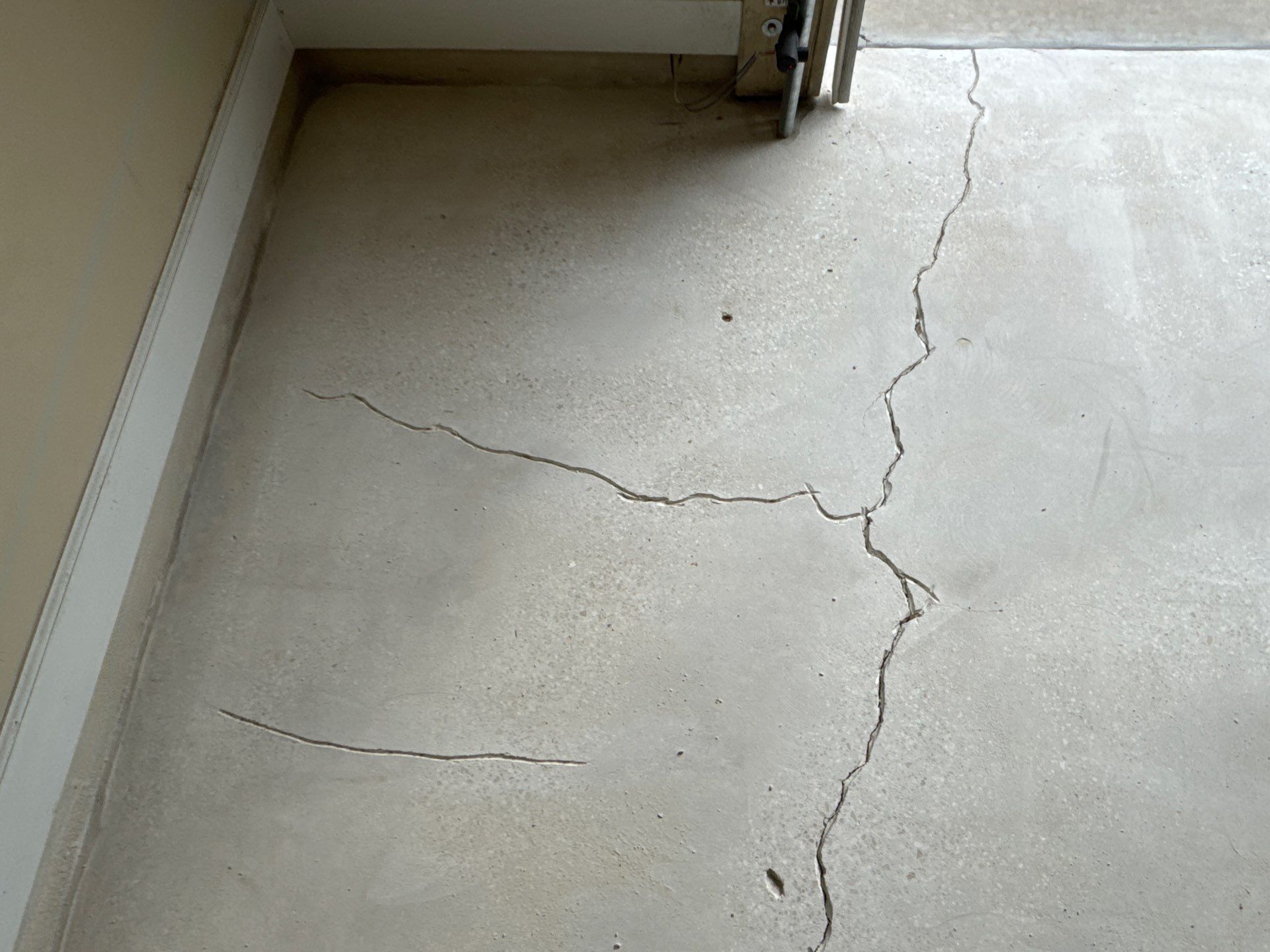 McNamara Garage by Cross Creek Concrete Coatings