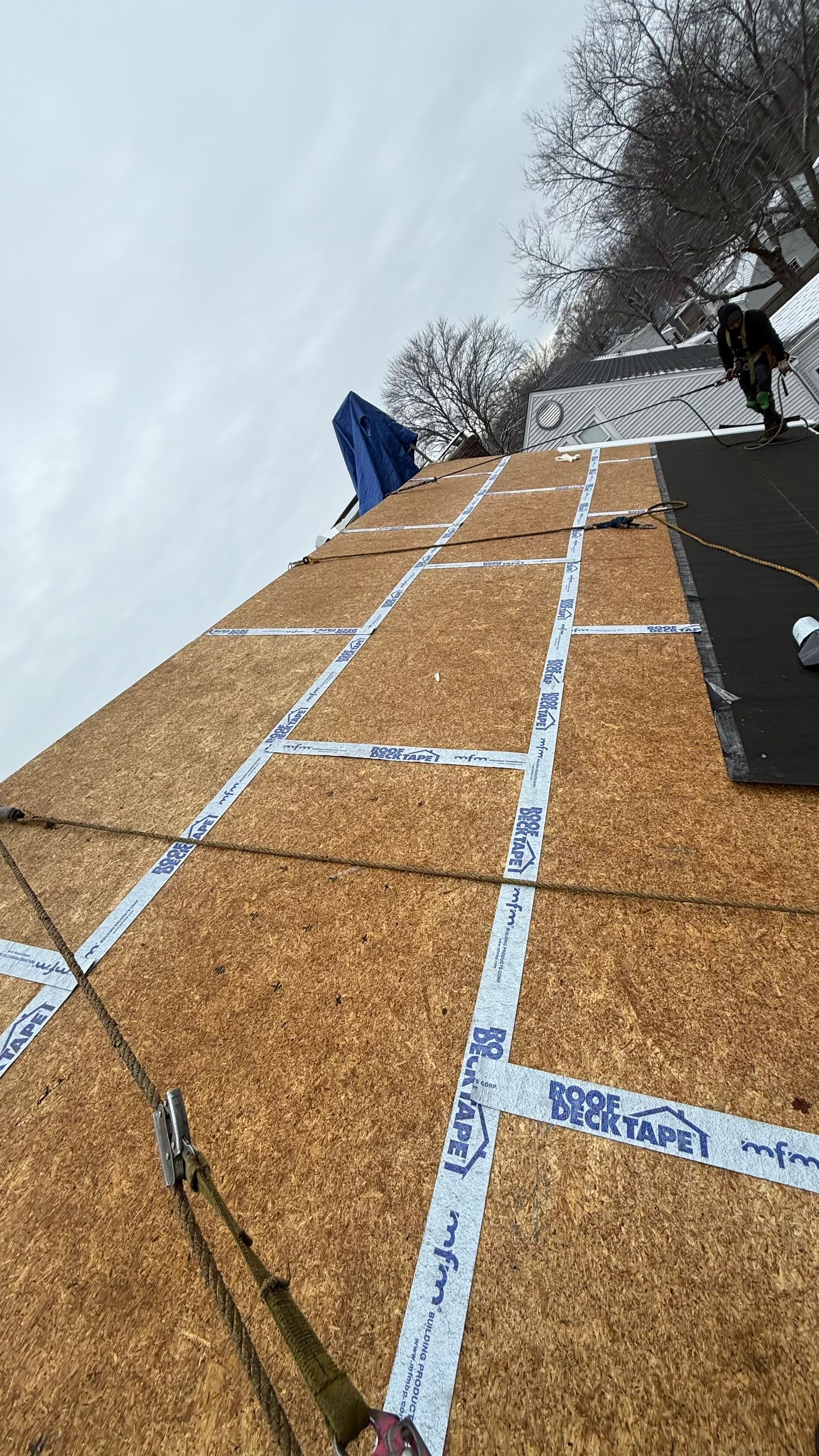 Owens Corning Duration: Onyx Black in Manchester by Golden Shield Roofing