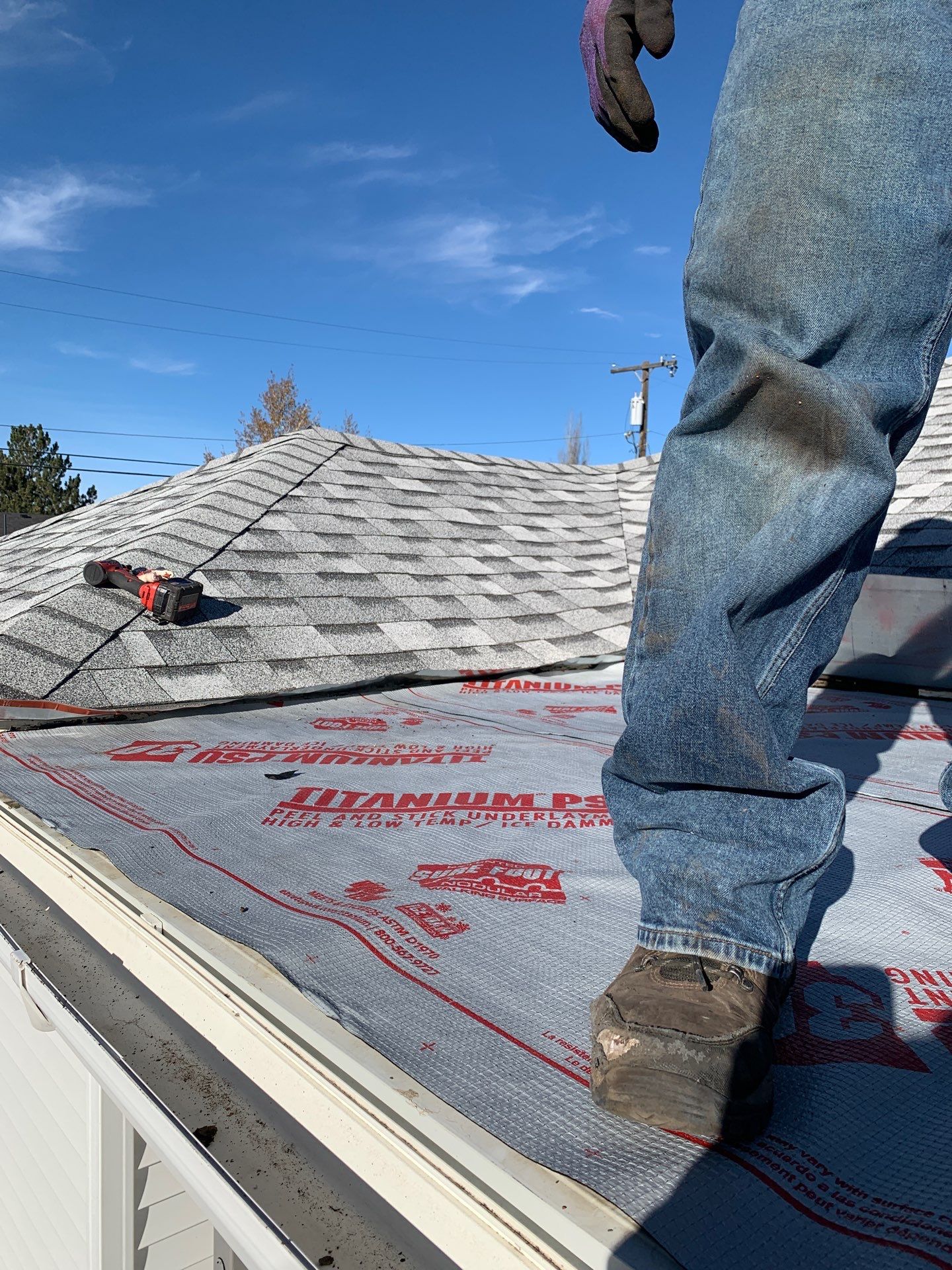 Residential Roofing Installation using LP Smart Siding in Chinook, Montana by swagg construction