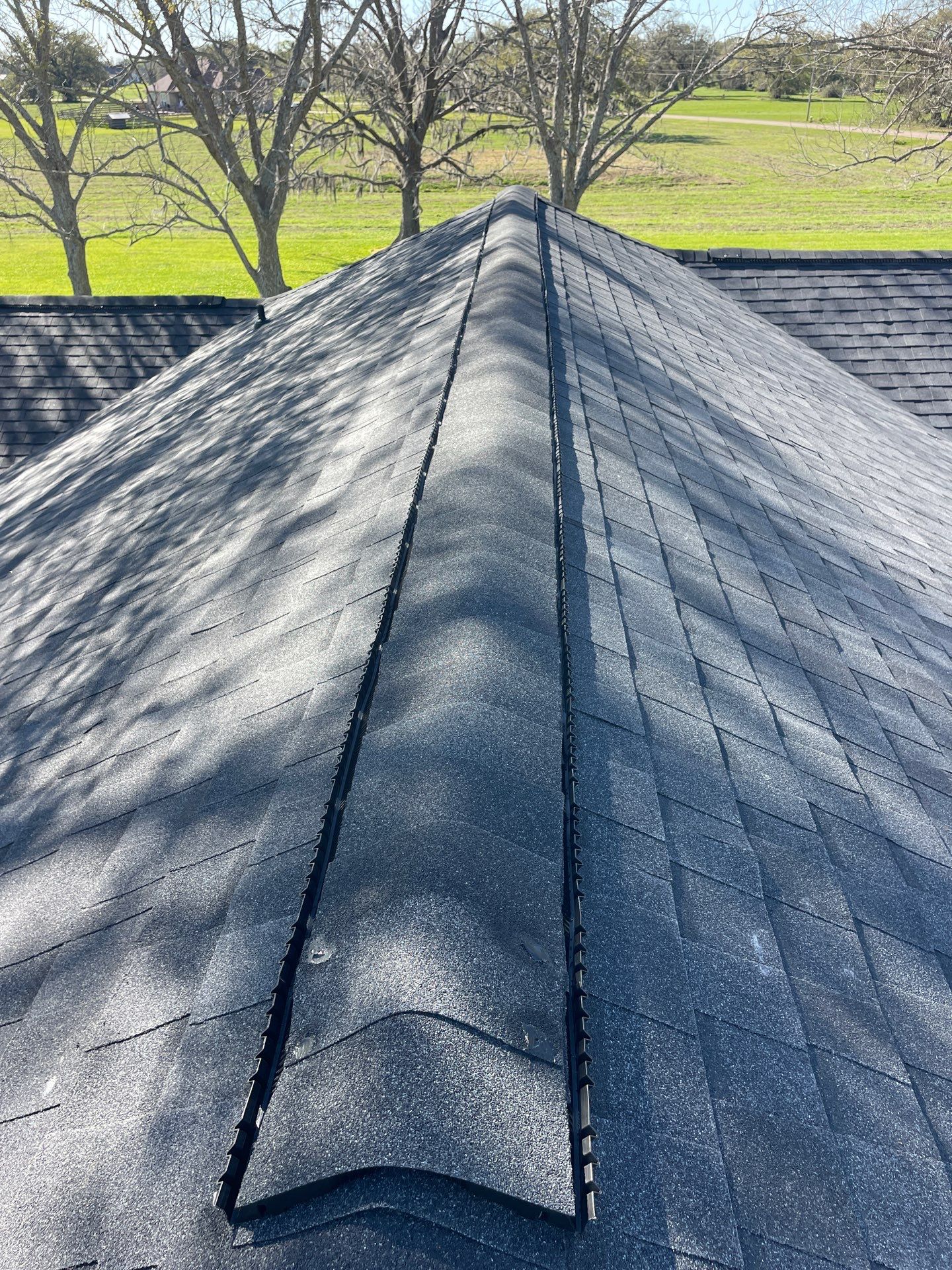Angleton Roof Installation using Atlas Pinnacle Pristine by Modern BYLT Roofing & Construction