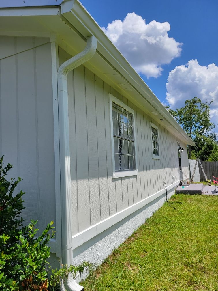 Seamless Gutter Installation for Modern Homes in Panama City FL by Gutter Professors