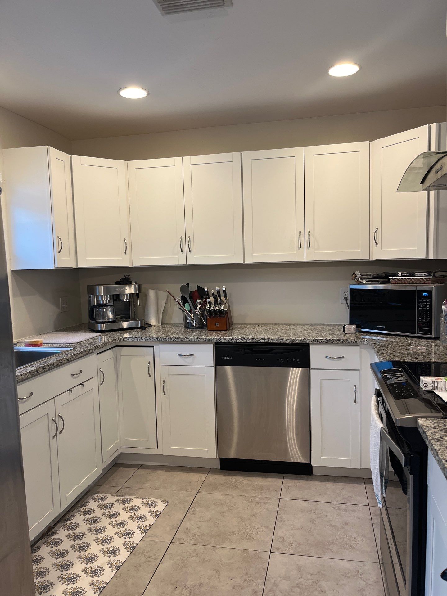 Interior Painting Sherwin-Williams Products by Fresh Coat Painters