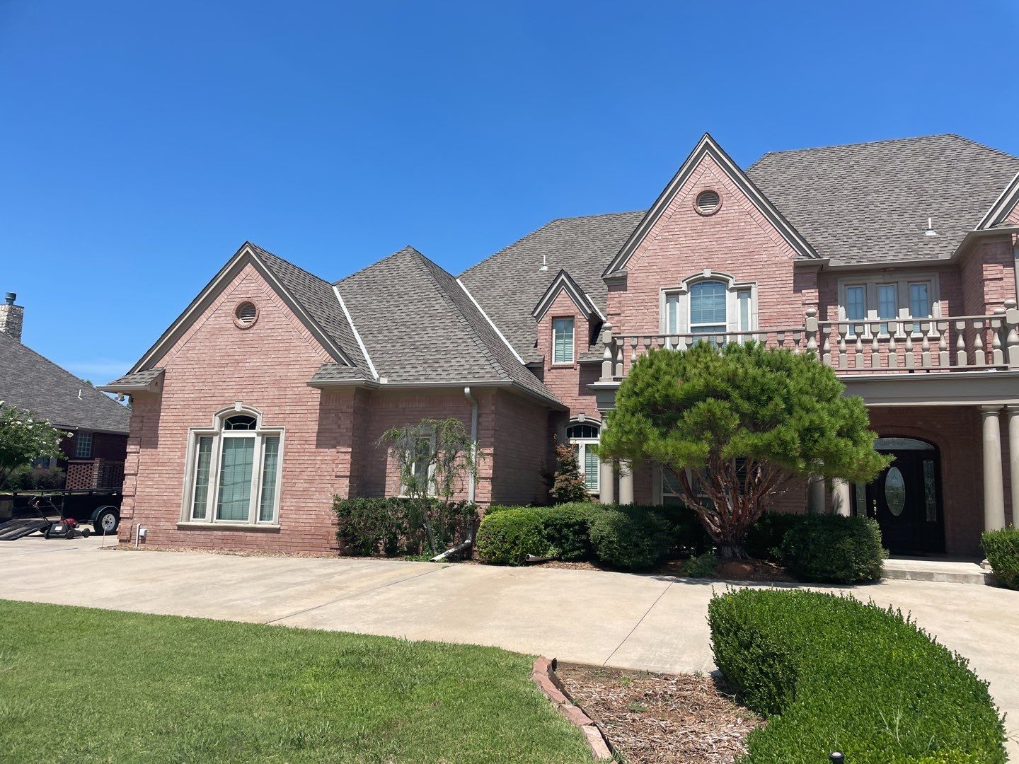 Residential Roof Replacement using CertainTeed Landmark (Weathered Wood) by Sentry Roofing