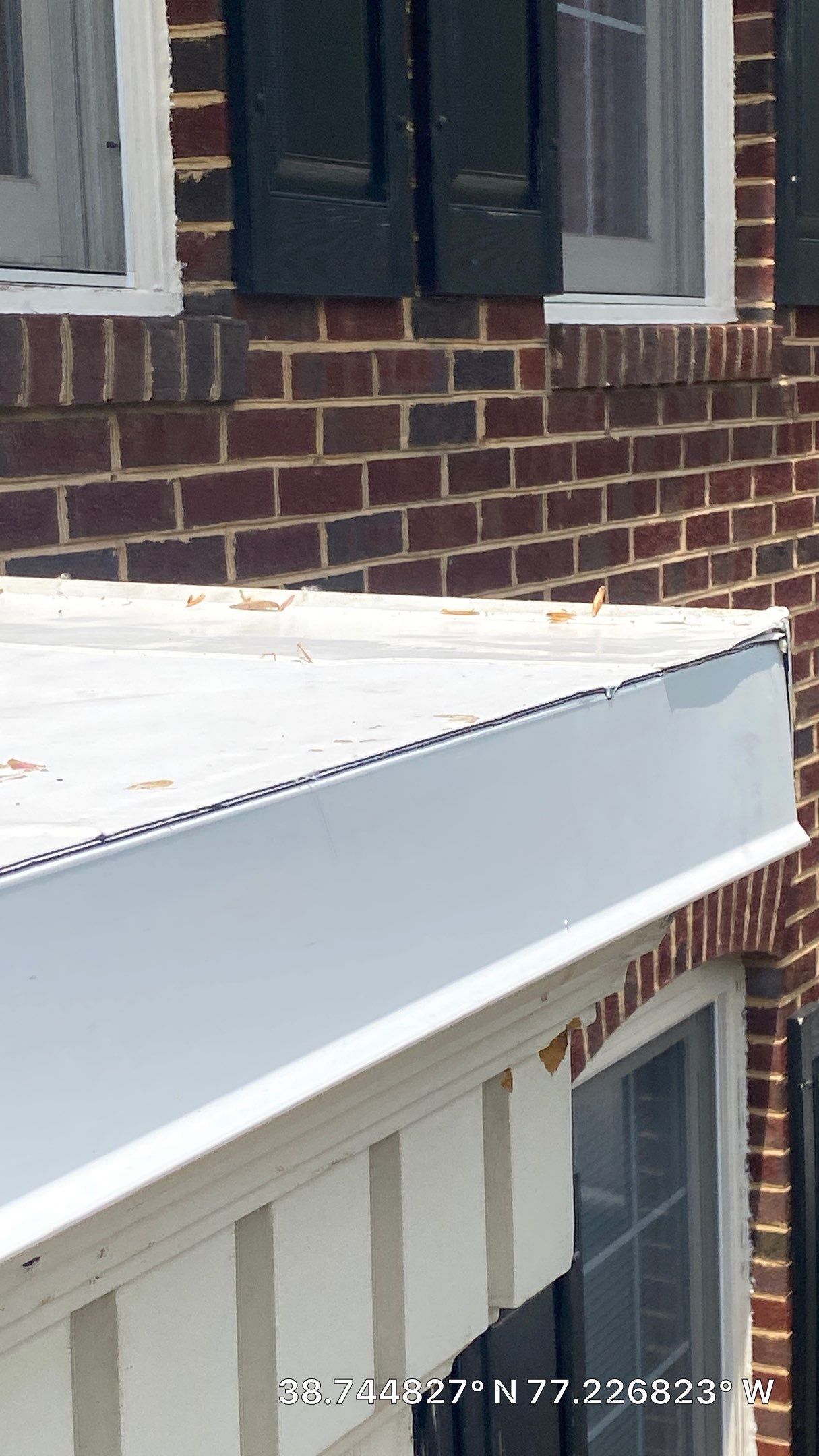 Springfield: CertainTeed Landmark Pro Designer Shingles in Max Def Charcoal Black by RM Banning, Inc.