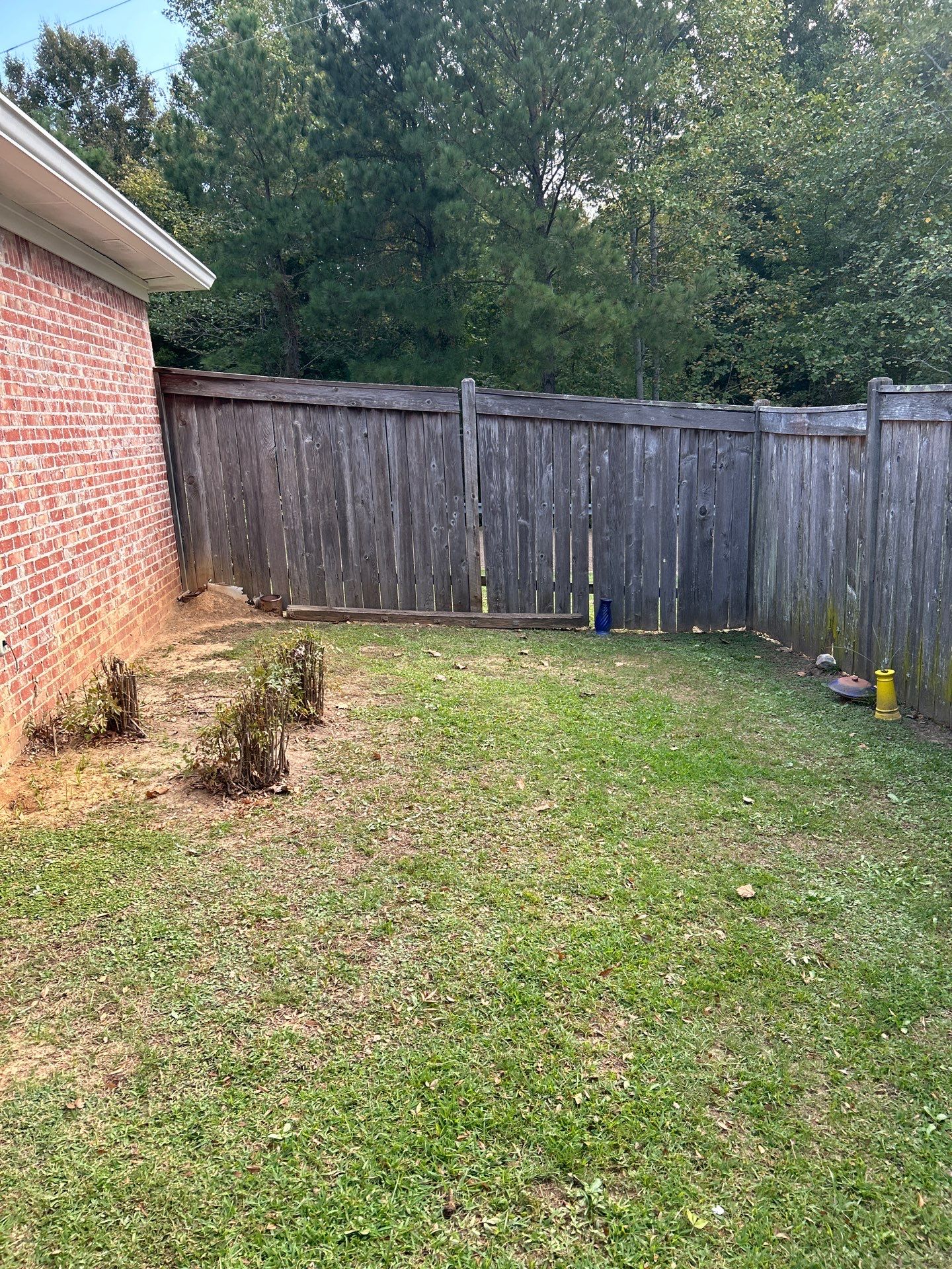 6' Cedar Good Neighbor Fence with 4x4 Posts by Roberson Construction LLC