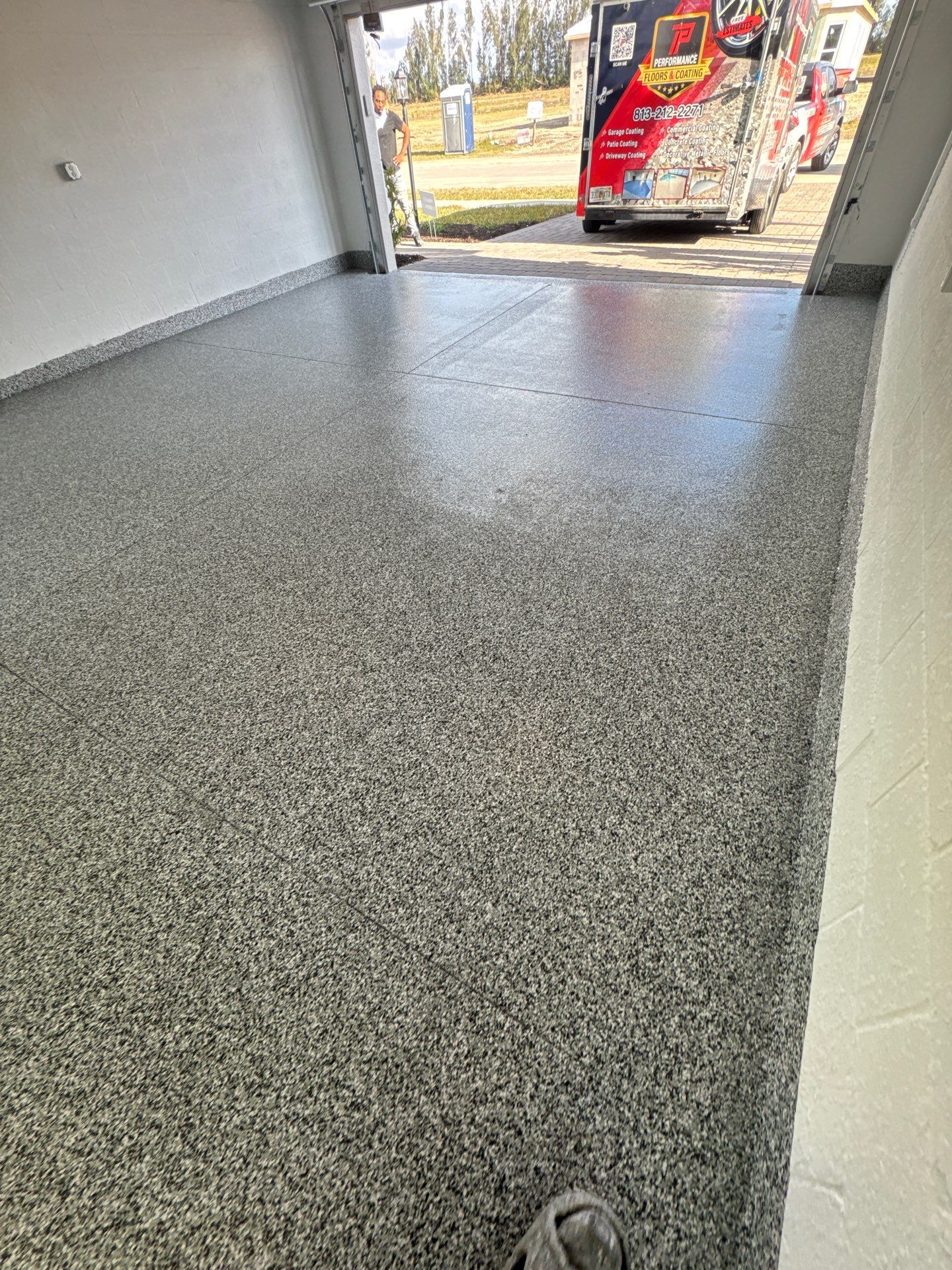 Sarasota, FL Polyaspartic Garage Floor Coating by Performance Floors & Coating