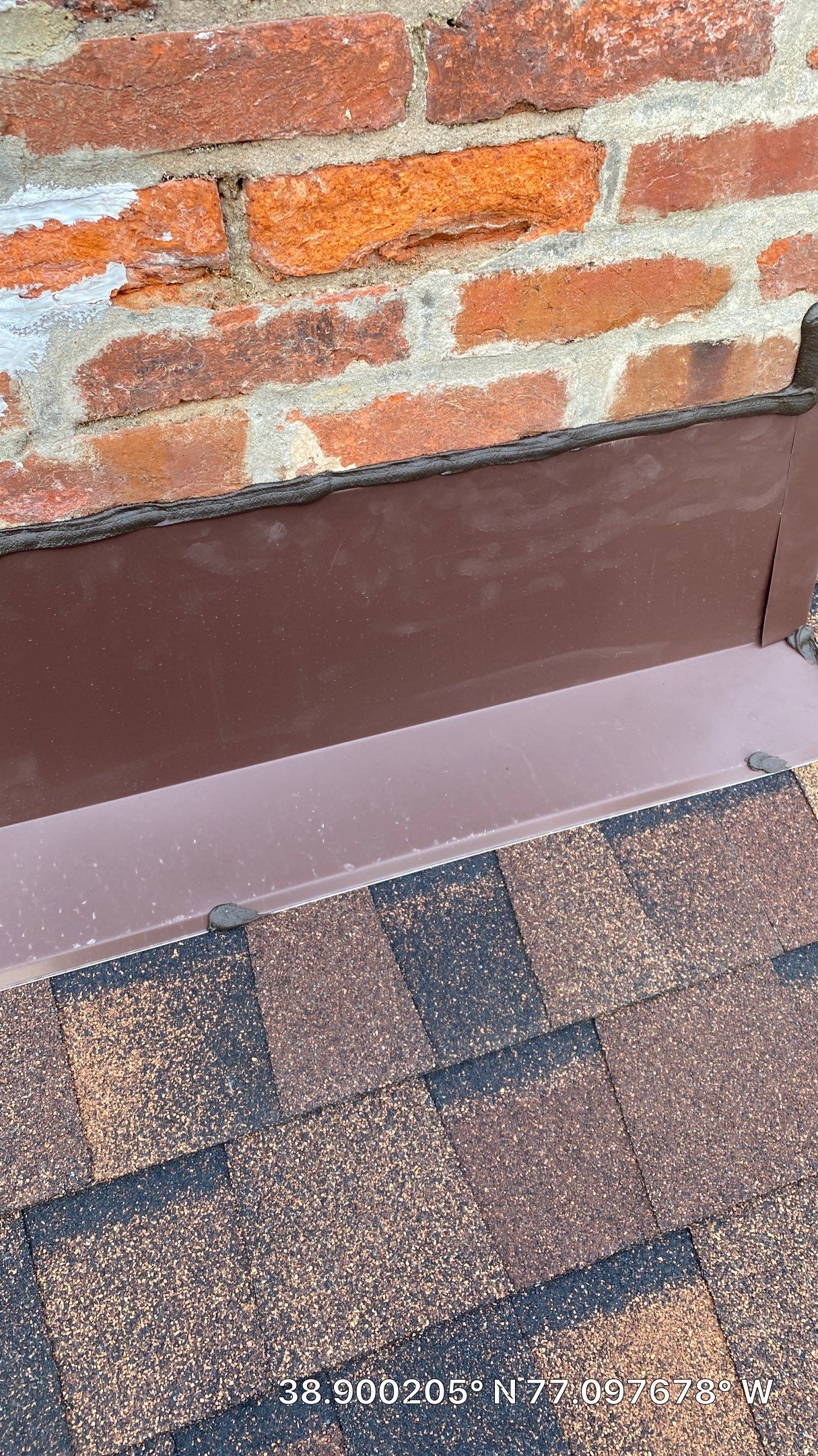 Arlington: CertainTeed Landmark Pro Designer Shingles in Max Def Burnt Sienna by RM Banning, Inc.