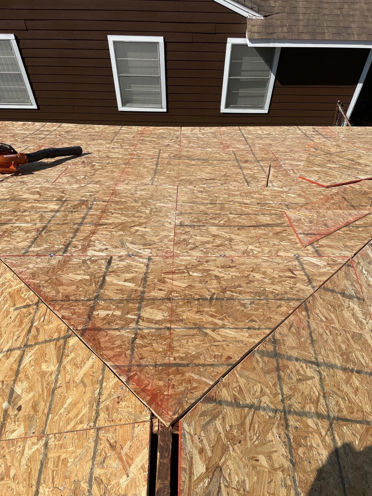 Residential Roofing Installation using Owen's Corning Duration (Lifetime) Shingles by Roof Repair Company