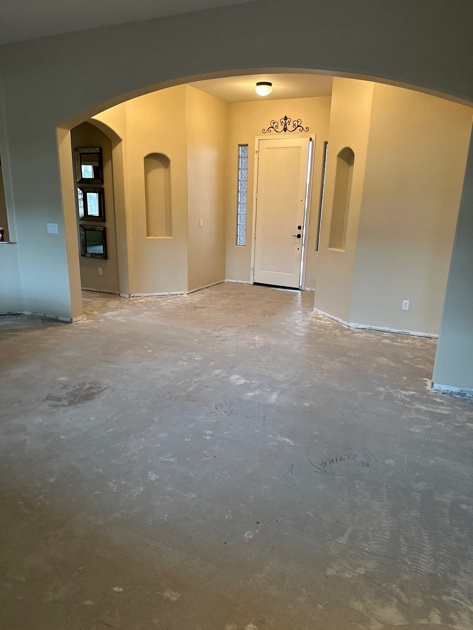 Luxury Vinyl Plank Flooring  by Footprints Floors of Chandler 