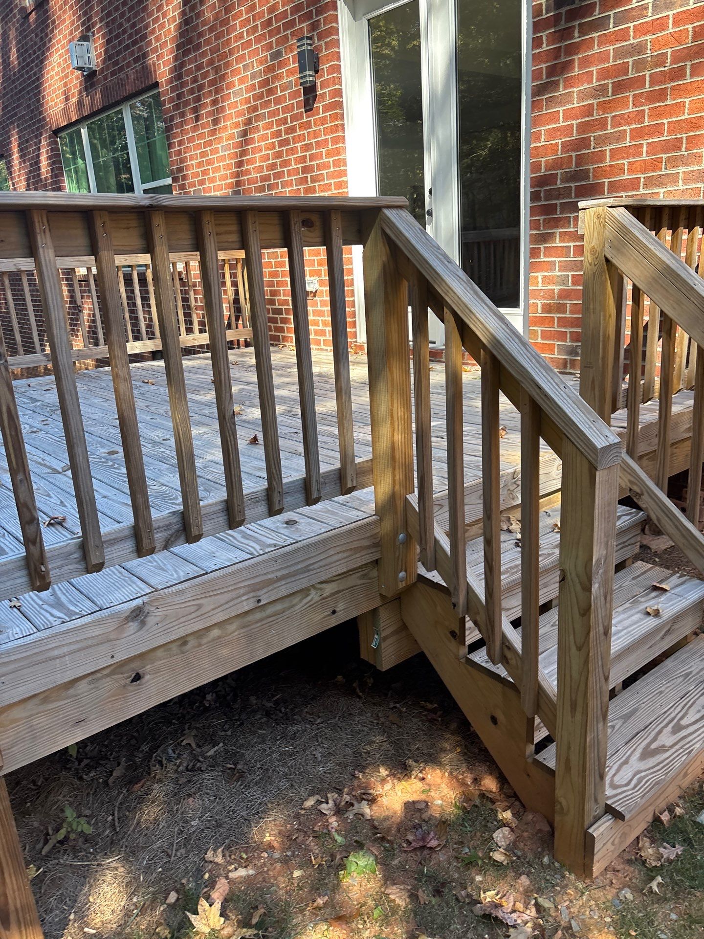 Wood Deck using Wood Sealant by DuraSeal