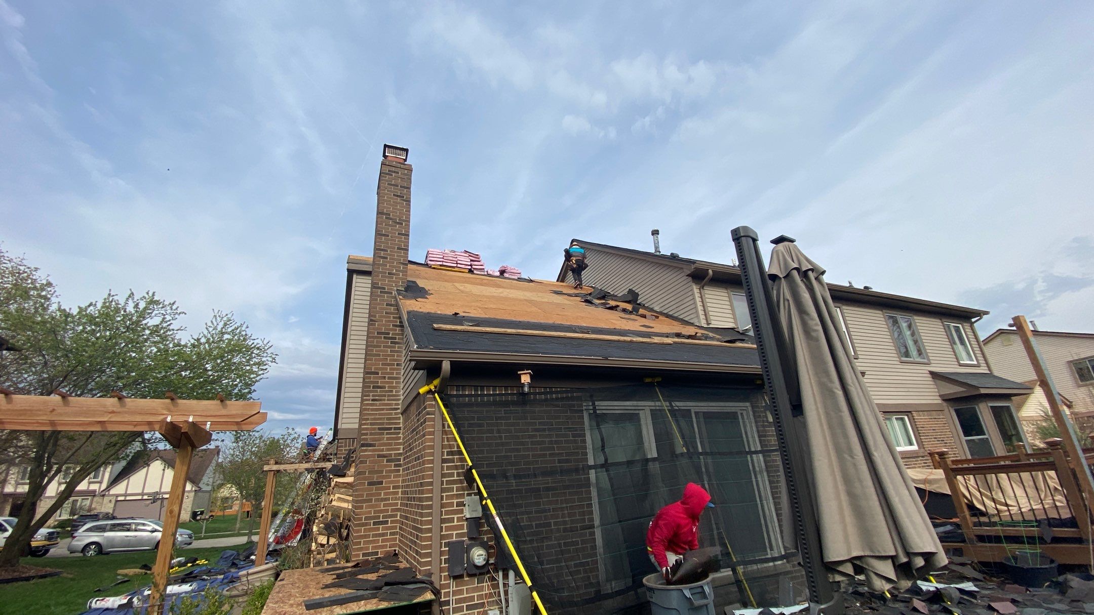 Roof Replacement using CertainTeed Landmark by 180 Contractors