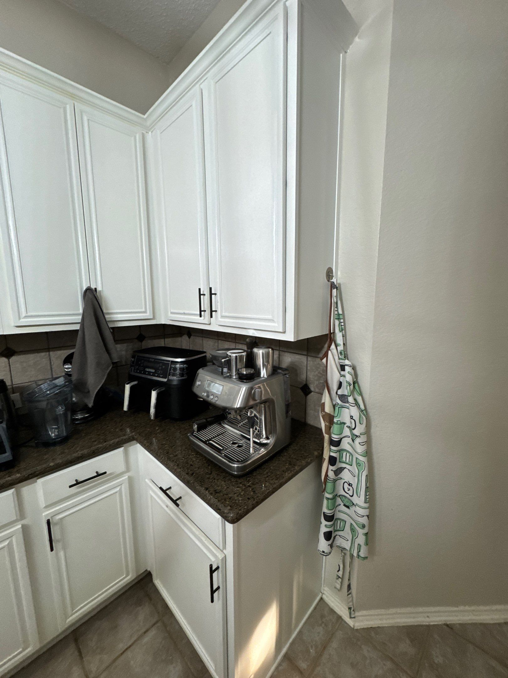 Full-Spectrum Home Makeover: Floor-to-Ceiling Remodel in 25 Days by Tibi Soli LLC