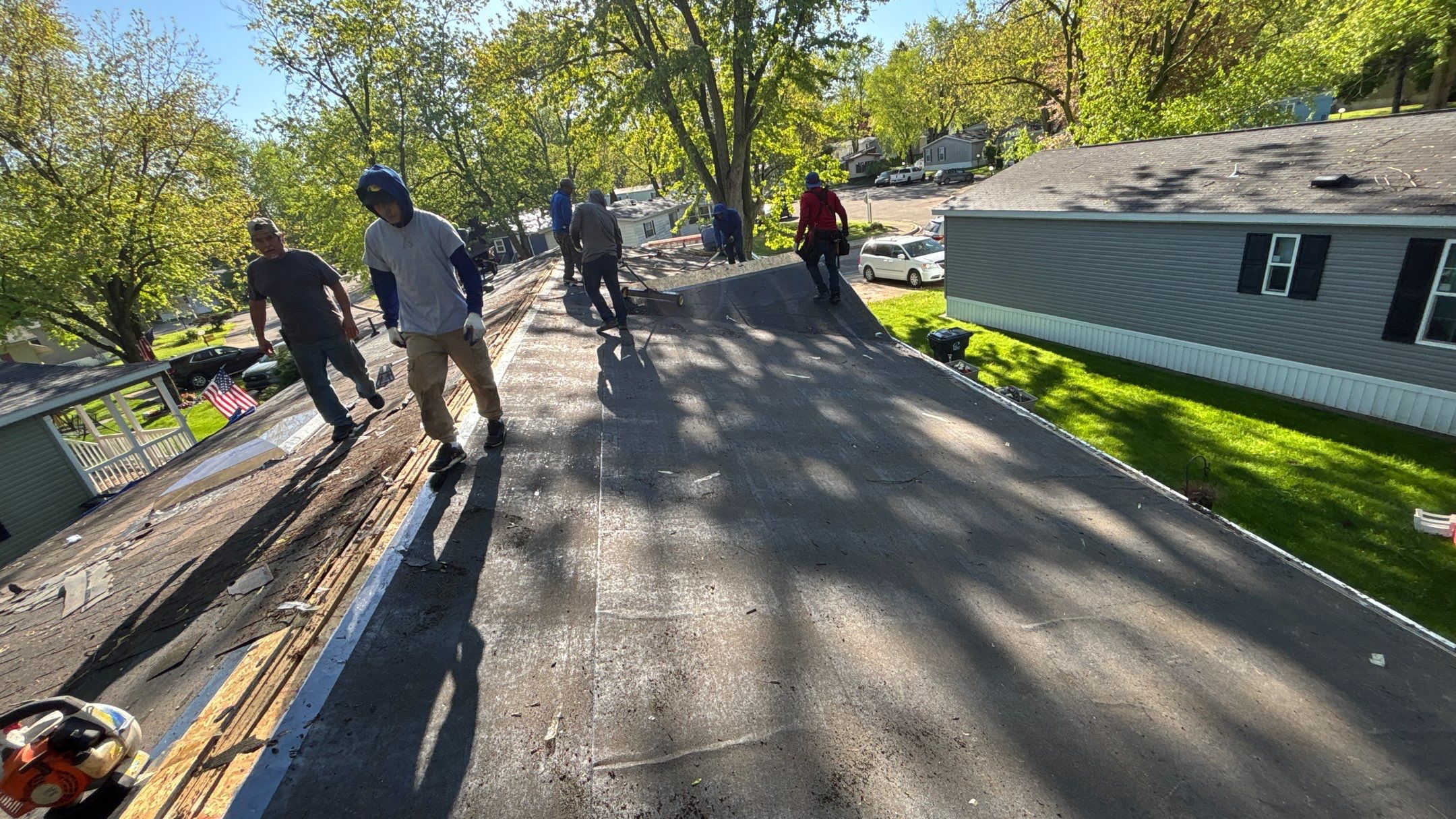 Roof Replacement using Owens Corning Brownwood by 180 Contractors