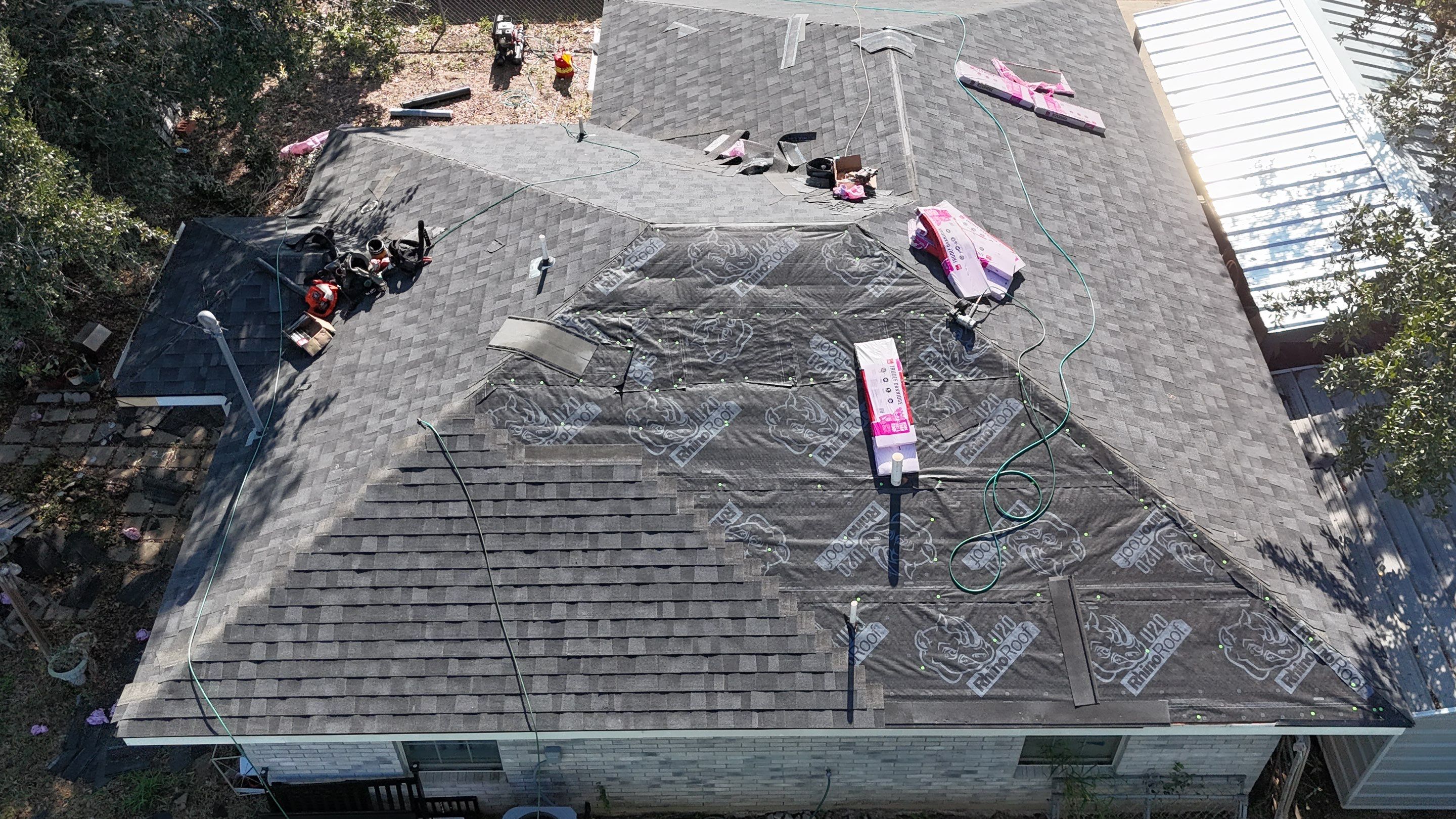 Oakridge Onyx Black in Elsa, Tx by PMG Home LLC