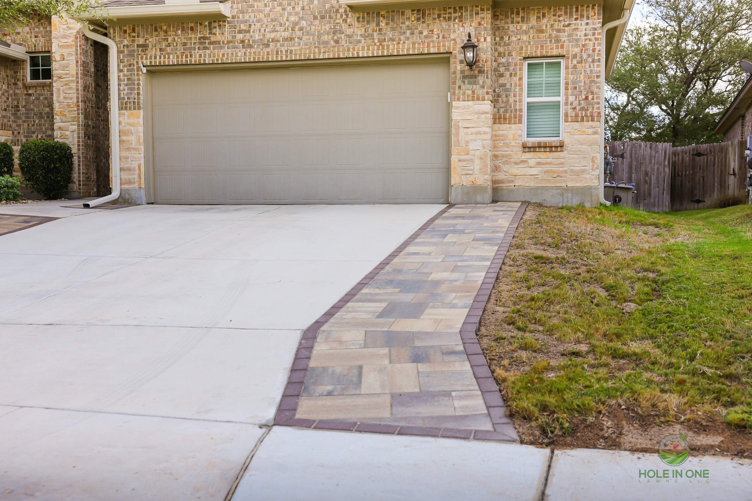 Wortham Oaks, San Antonio Tx. by Hole In One Lawns, LLC